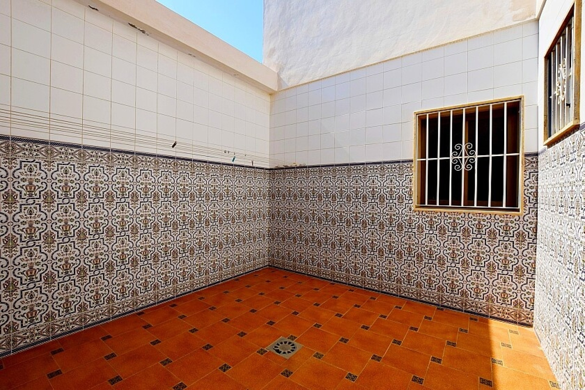Resale - Semidetached villa - San Miguel de Salinas