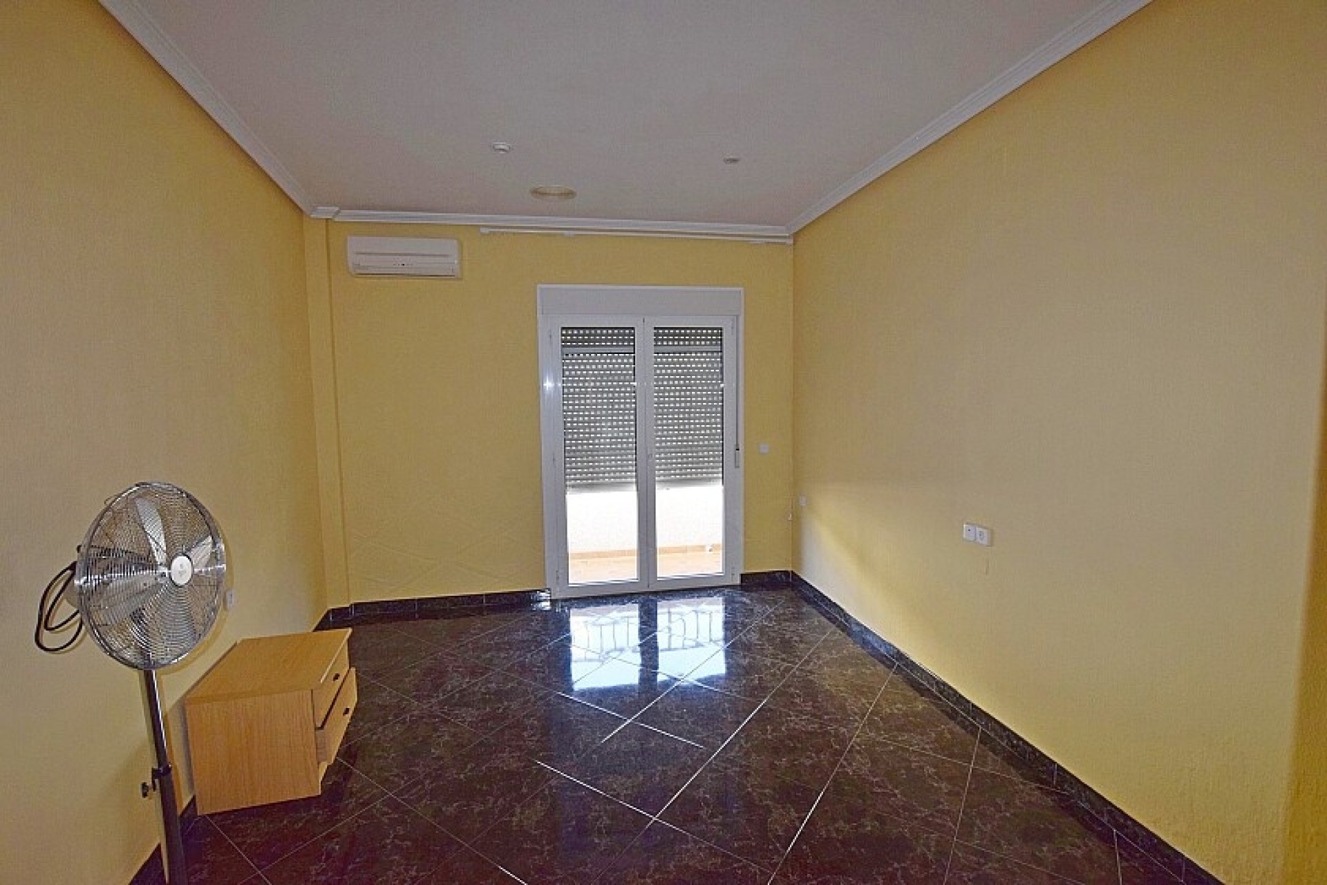 Resale - Semidetached villa - San Miguel de Salinas