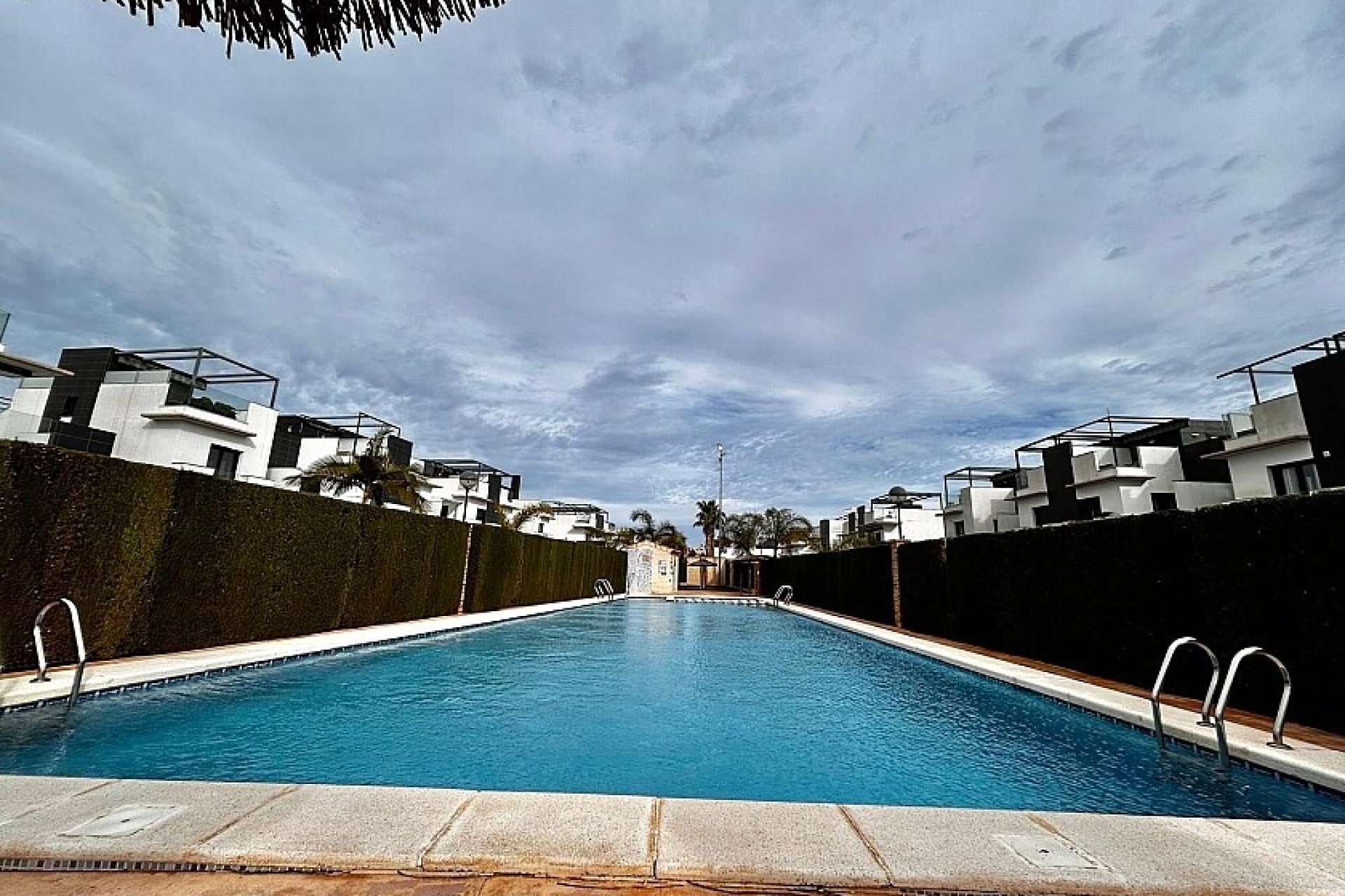 Resale - Semidetached villa - Torre de la Horadada