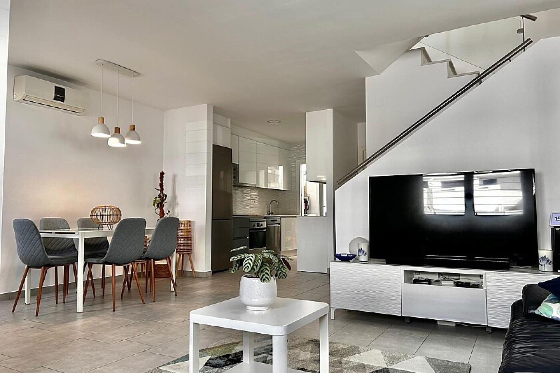 Resale - Semidetached villa - Torre de la Horadada