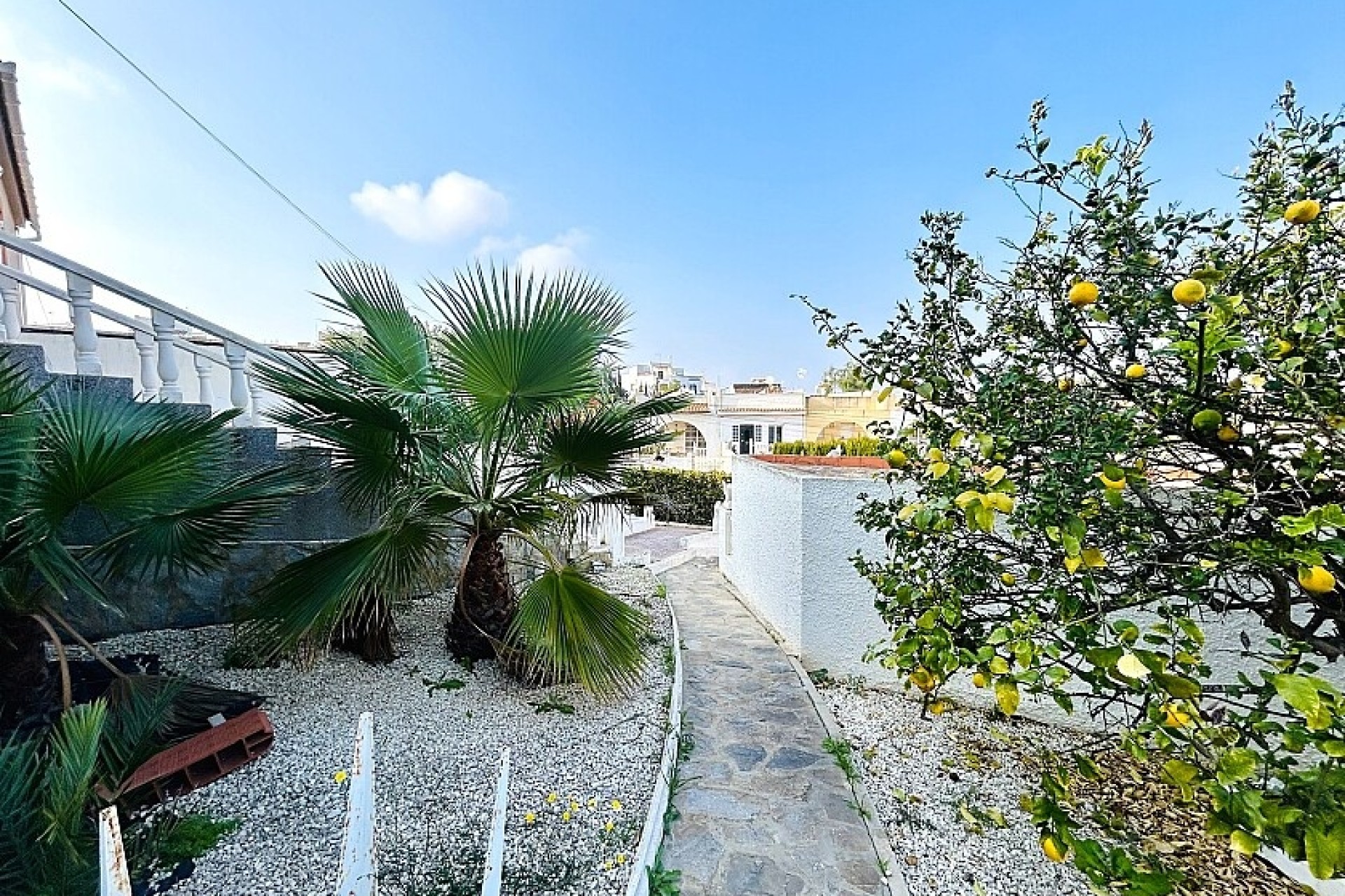 Resale - Semidetached villa - Torrevieja - Los Balcones
