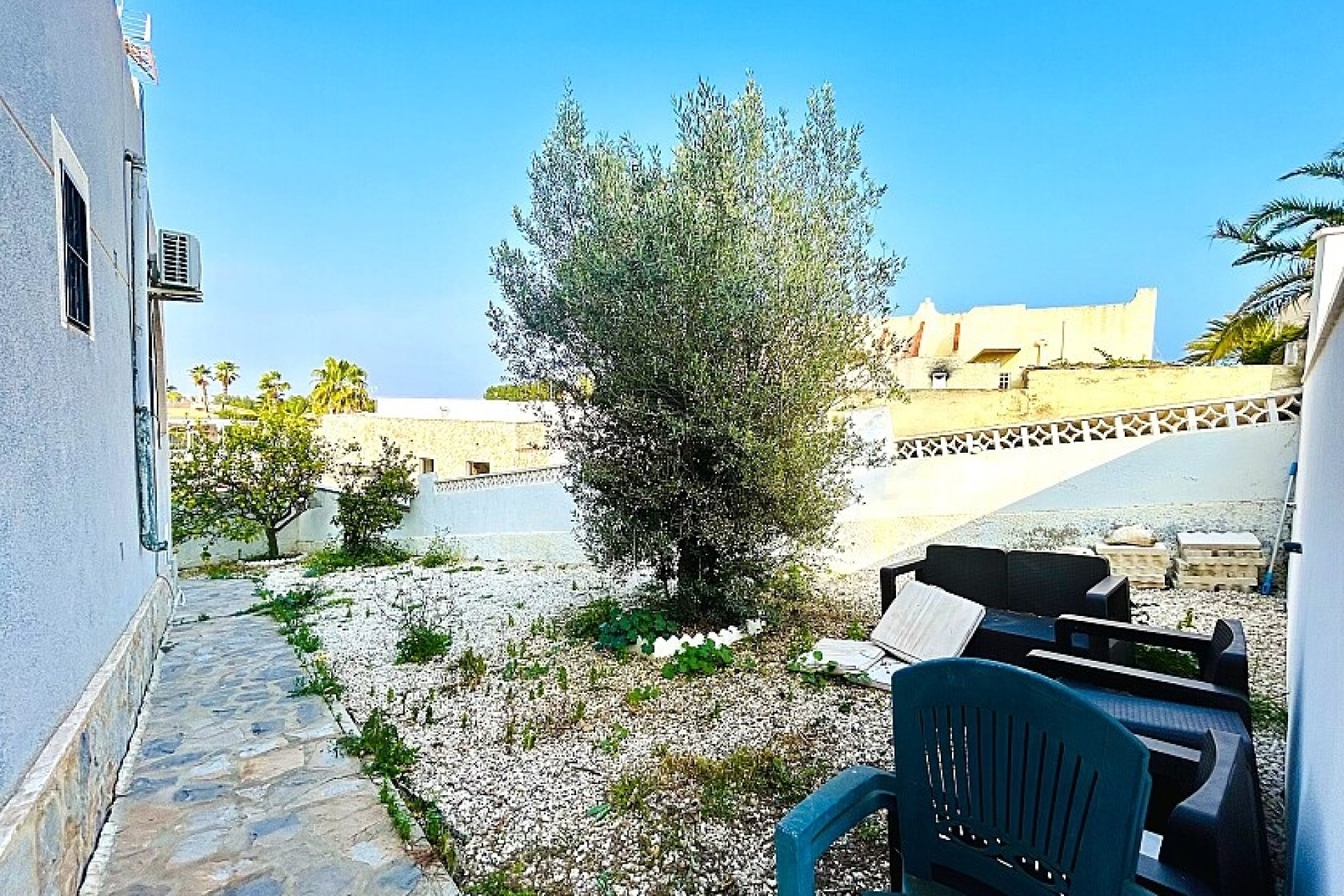 Resale - Semidetached villa - Torrevieja - Los Balcones