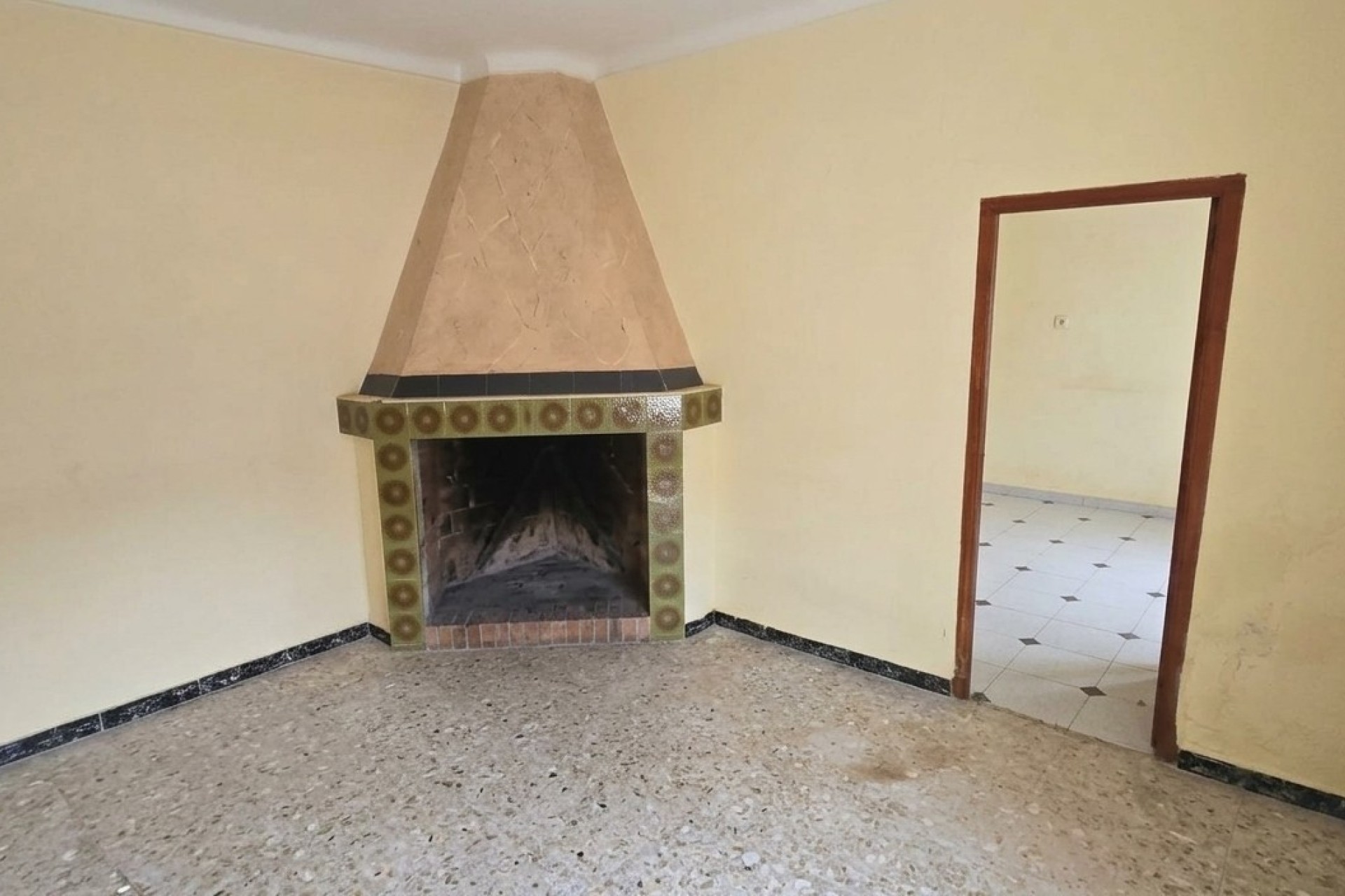 Resale - Townhouse - Hondón de las Nieves