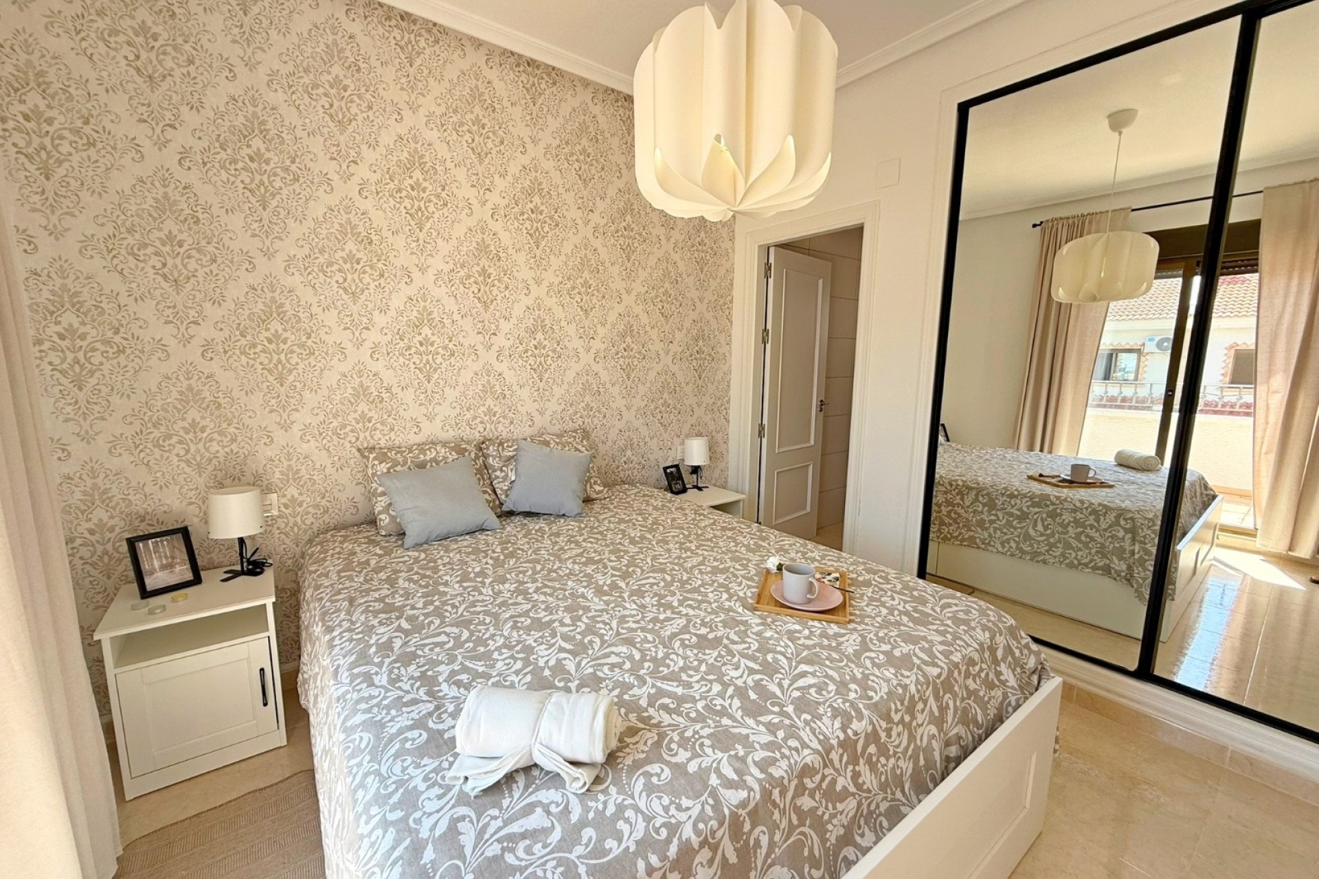 Resale - Townhouse - San Miguel de Salinas