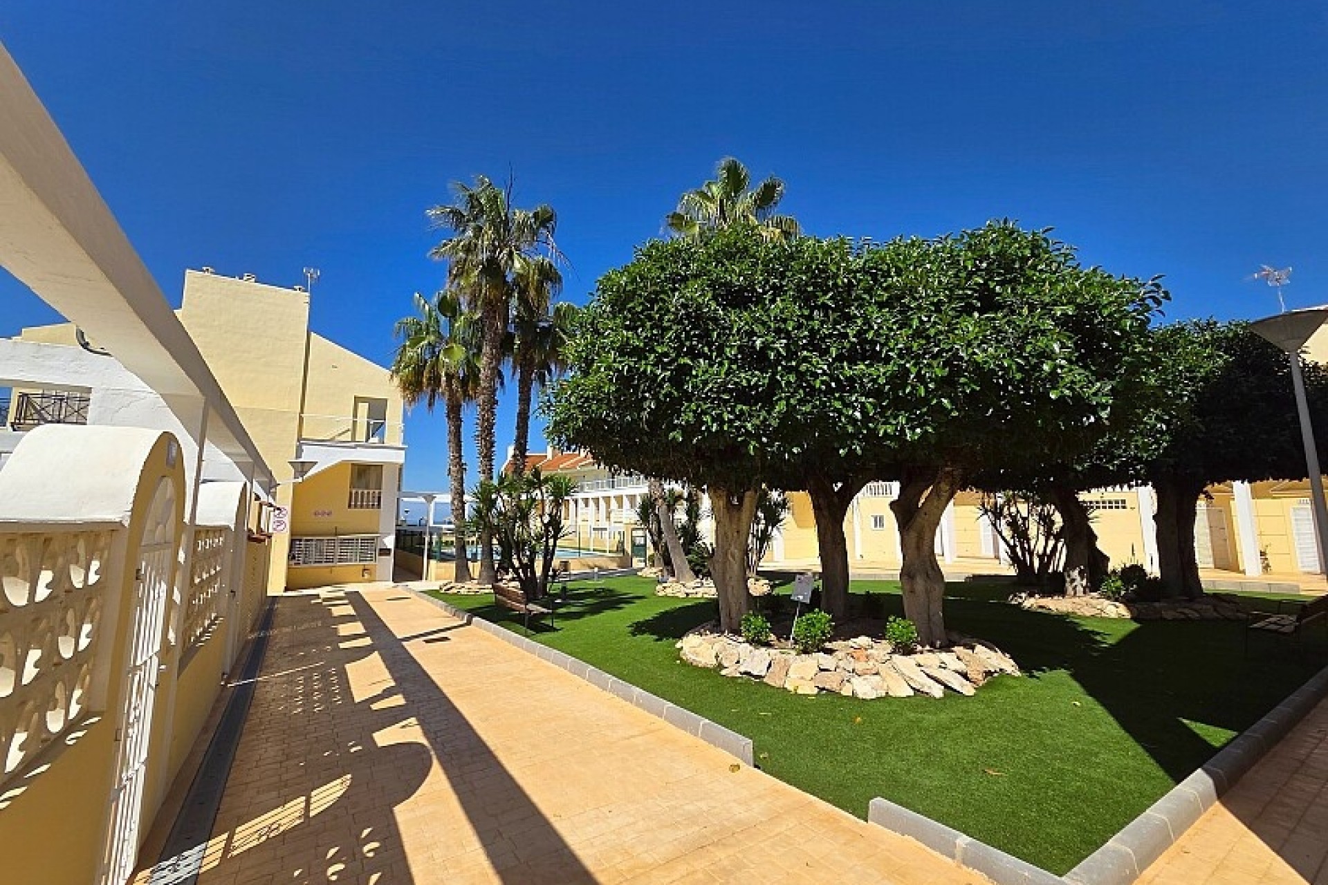 Resale - Townhouse - Torrevieja - Torreblanca