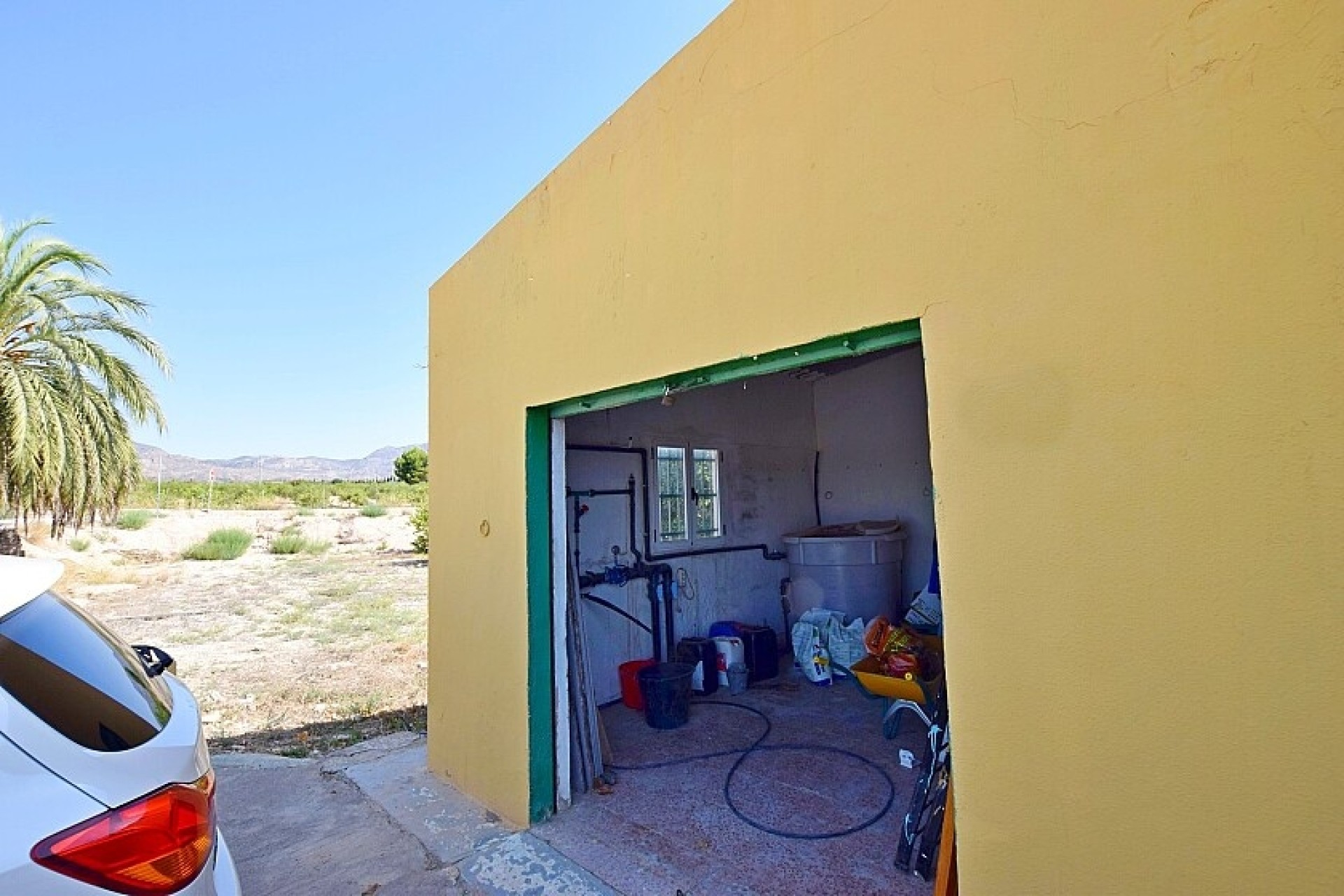 Resale - Villa - Albatera