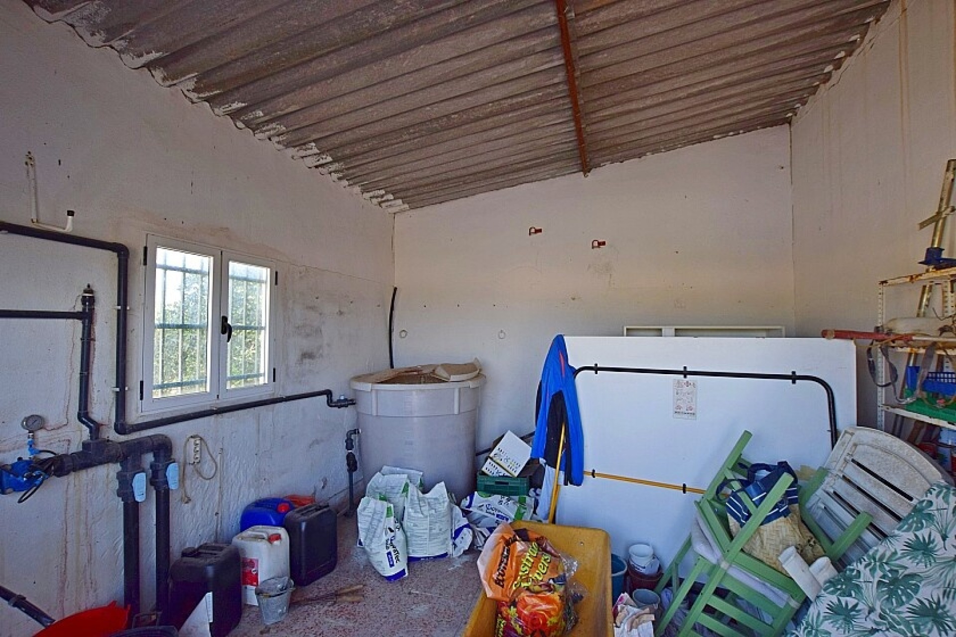 Resale - Villa - Albatera