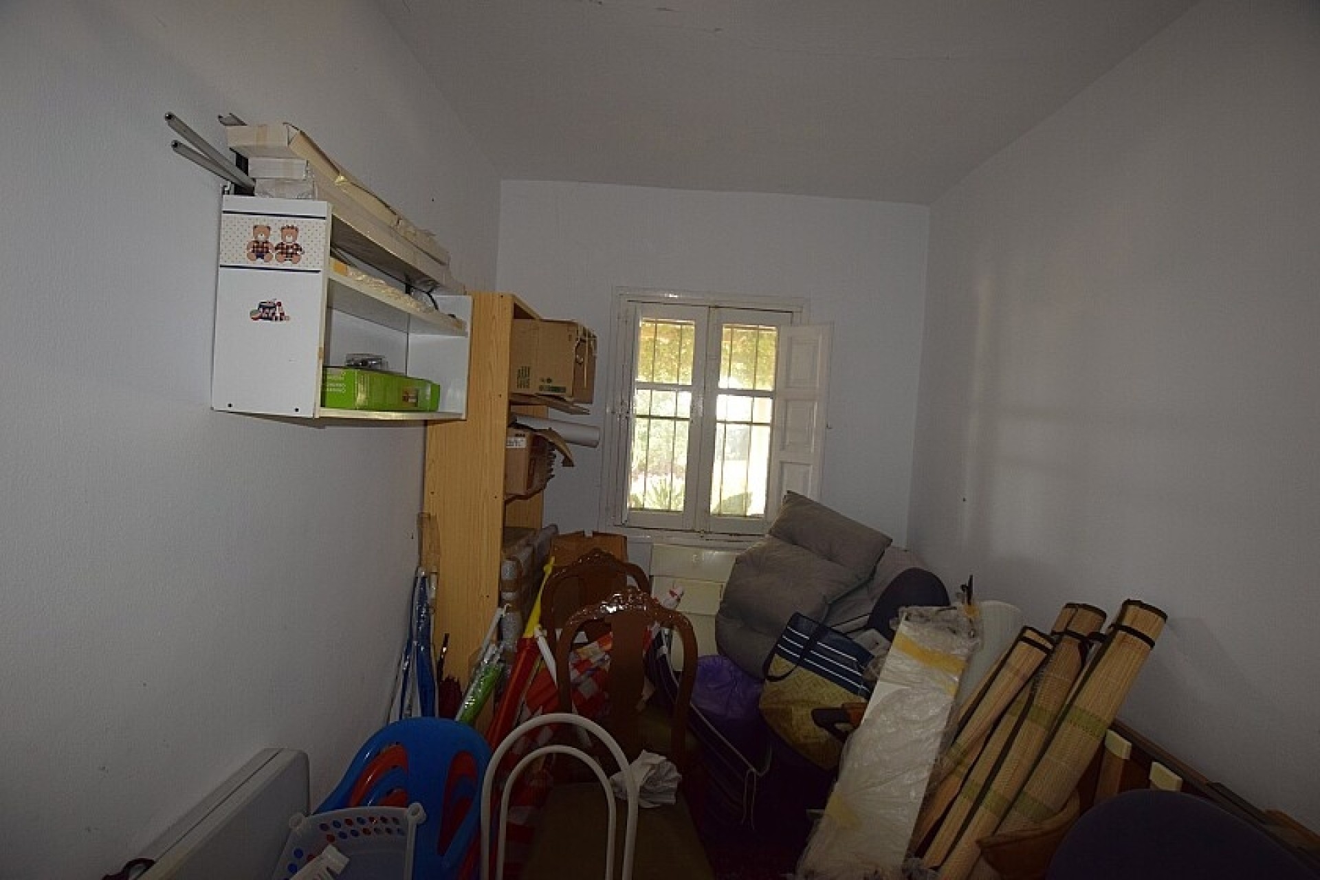 Resale - Villa - Albatera