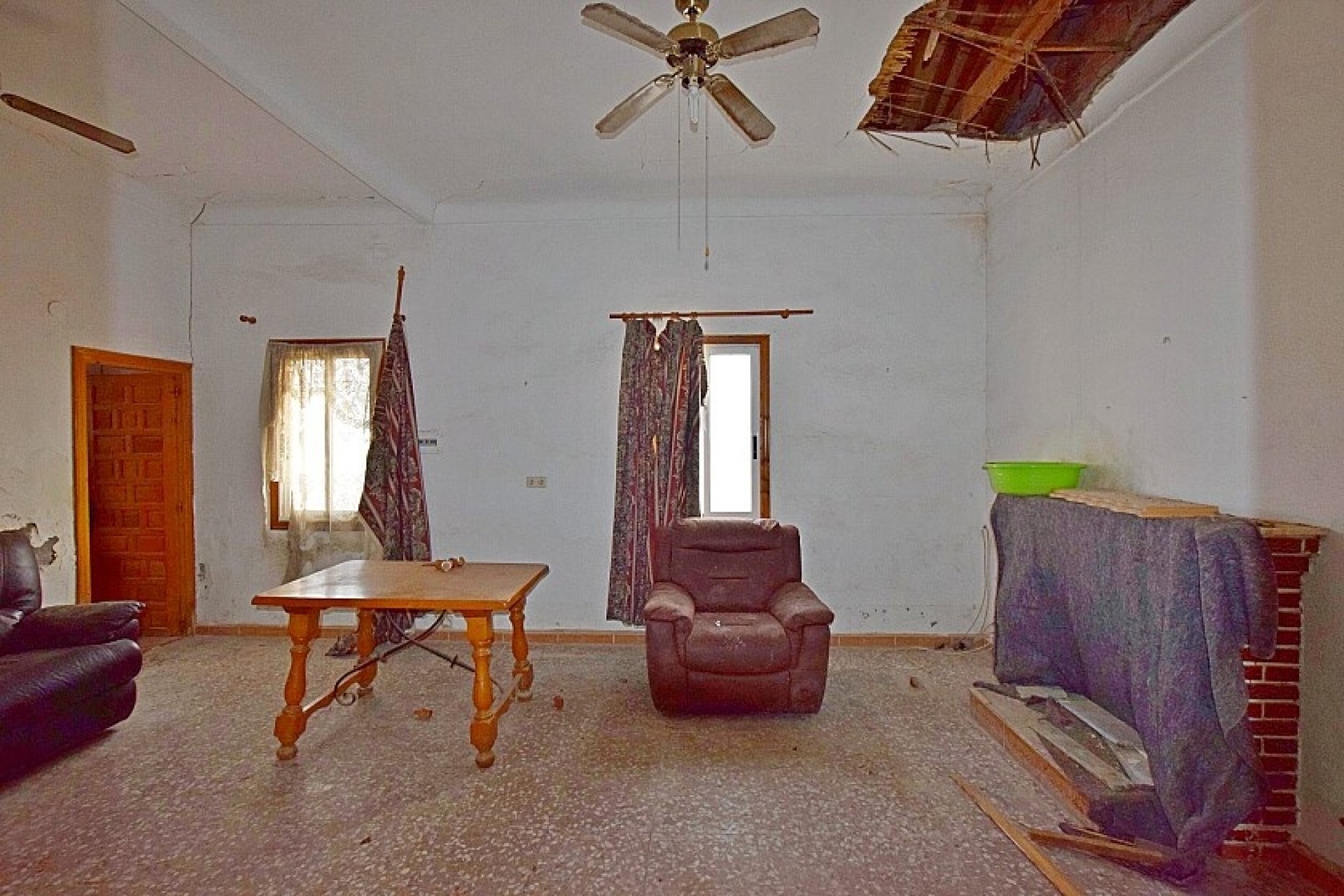 Resale - Villa - Dolores