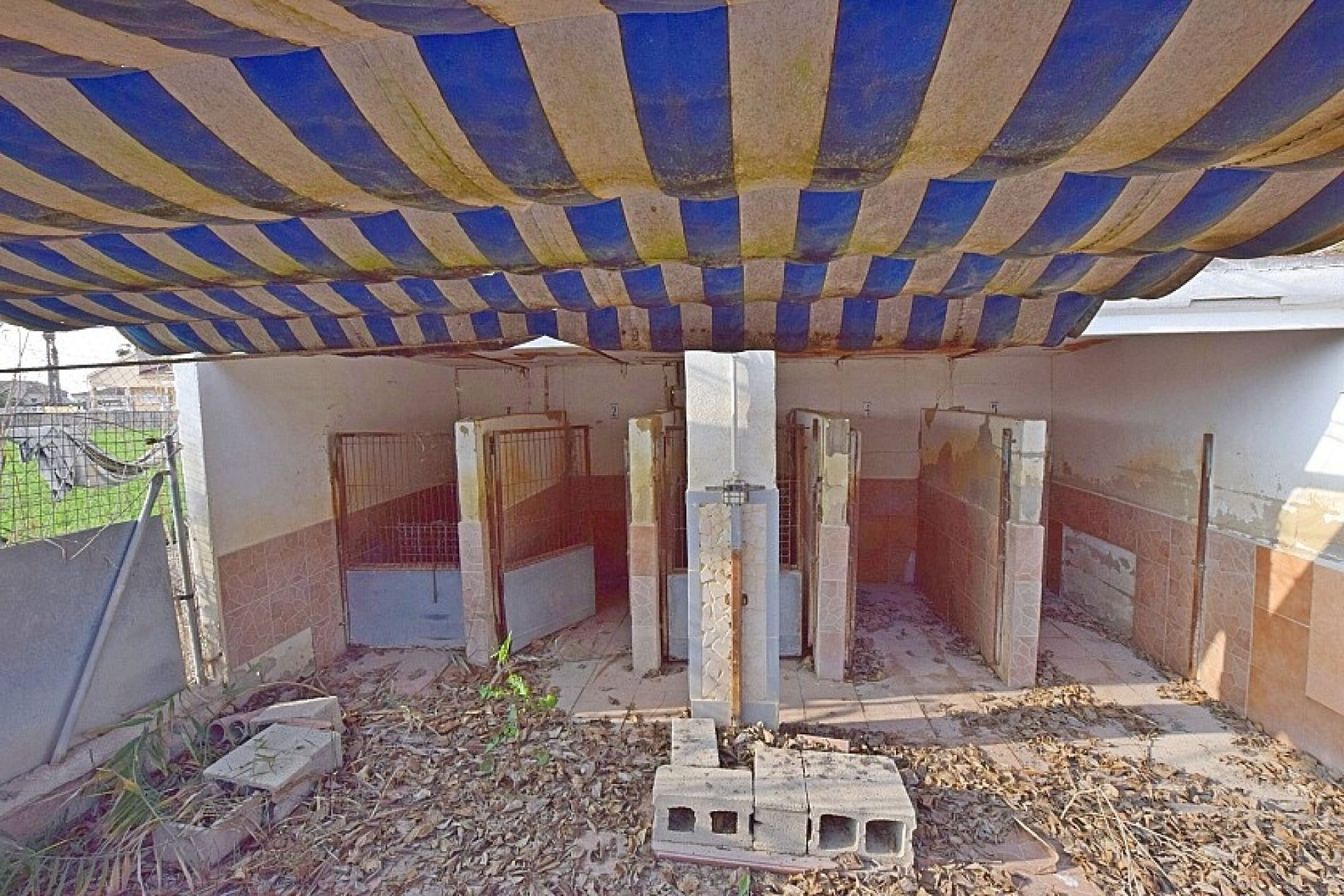 Resale - Villa - Dolores