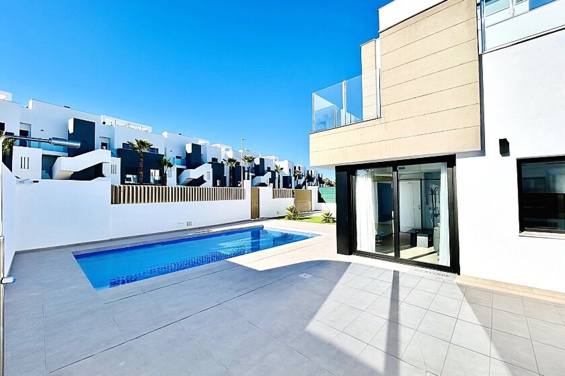 Resale - Villa - Guardamar del Segura - El Raso
