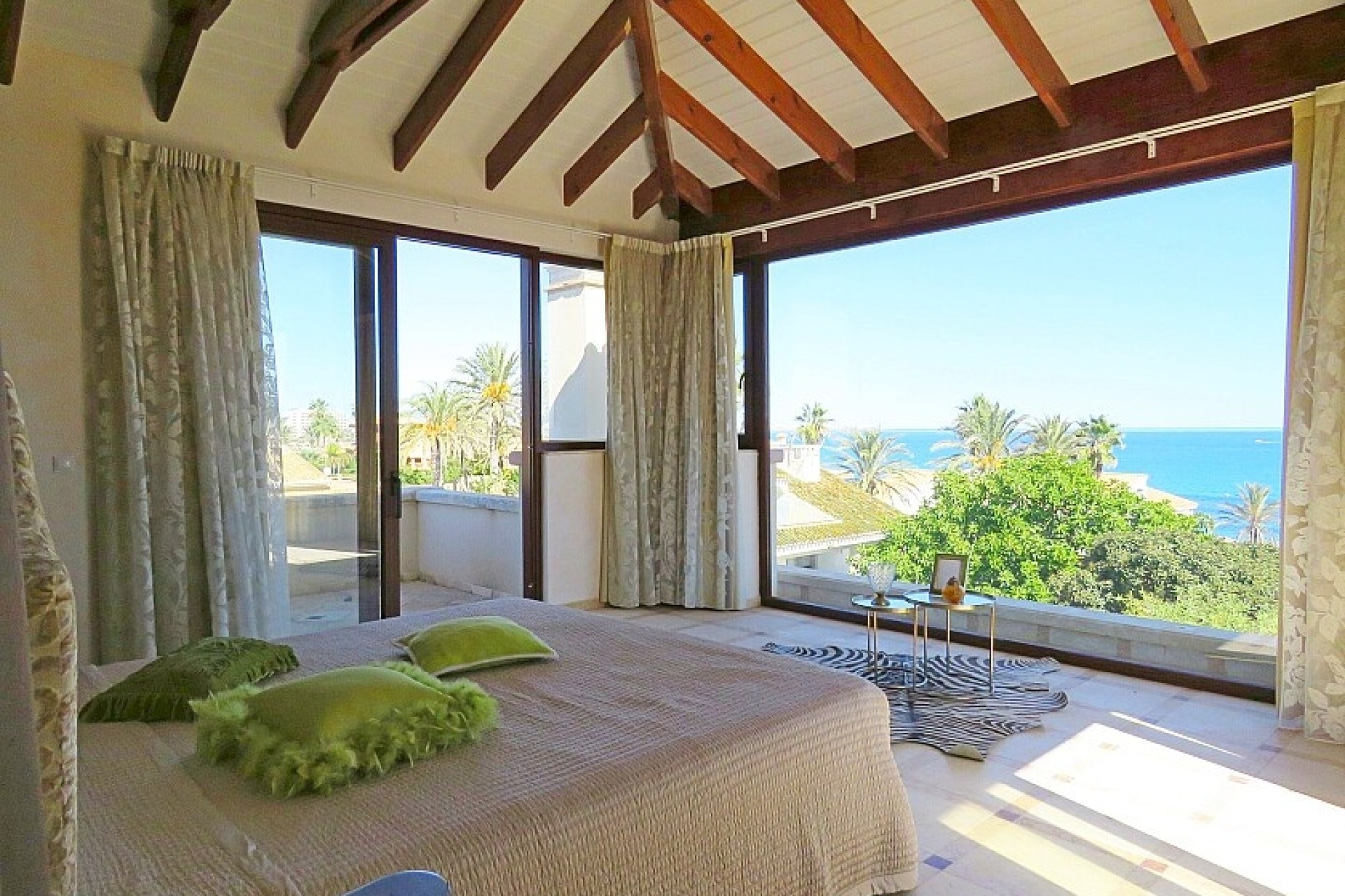 Resale - Villa - Orihuela Costa - Cabo Roig