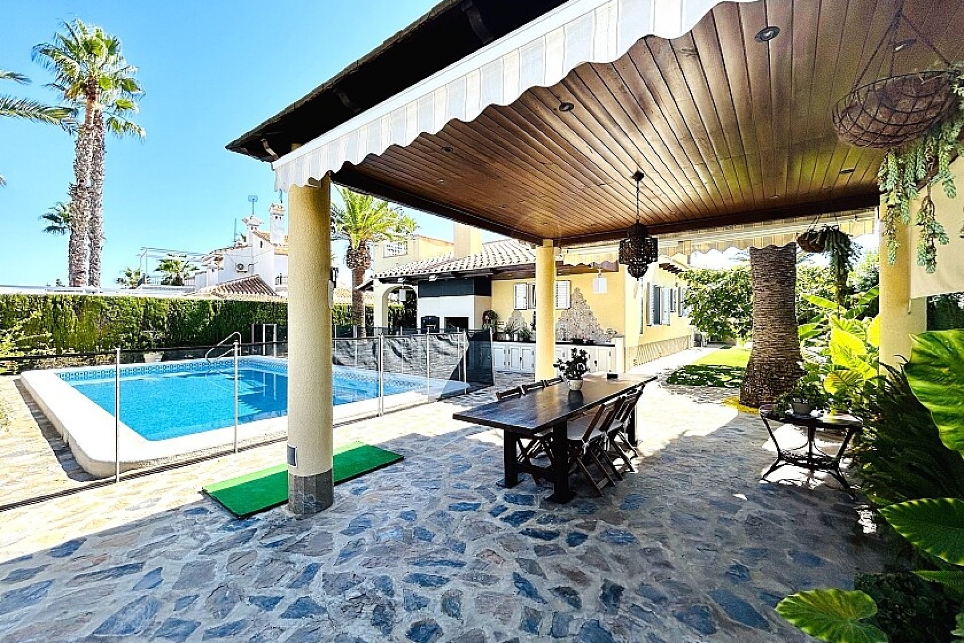 Resale - Villa - Orihuela Costa - Cabo Roig