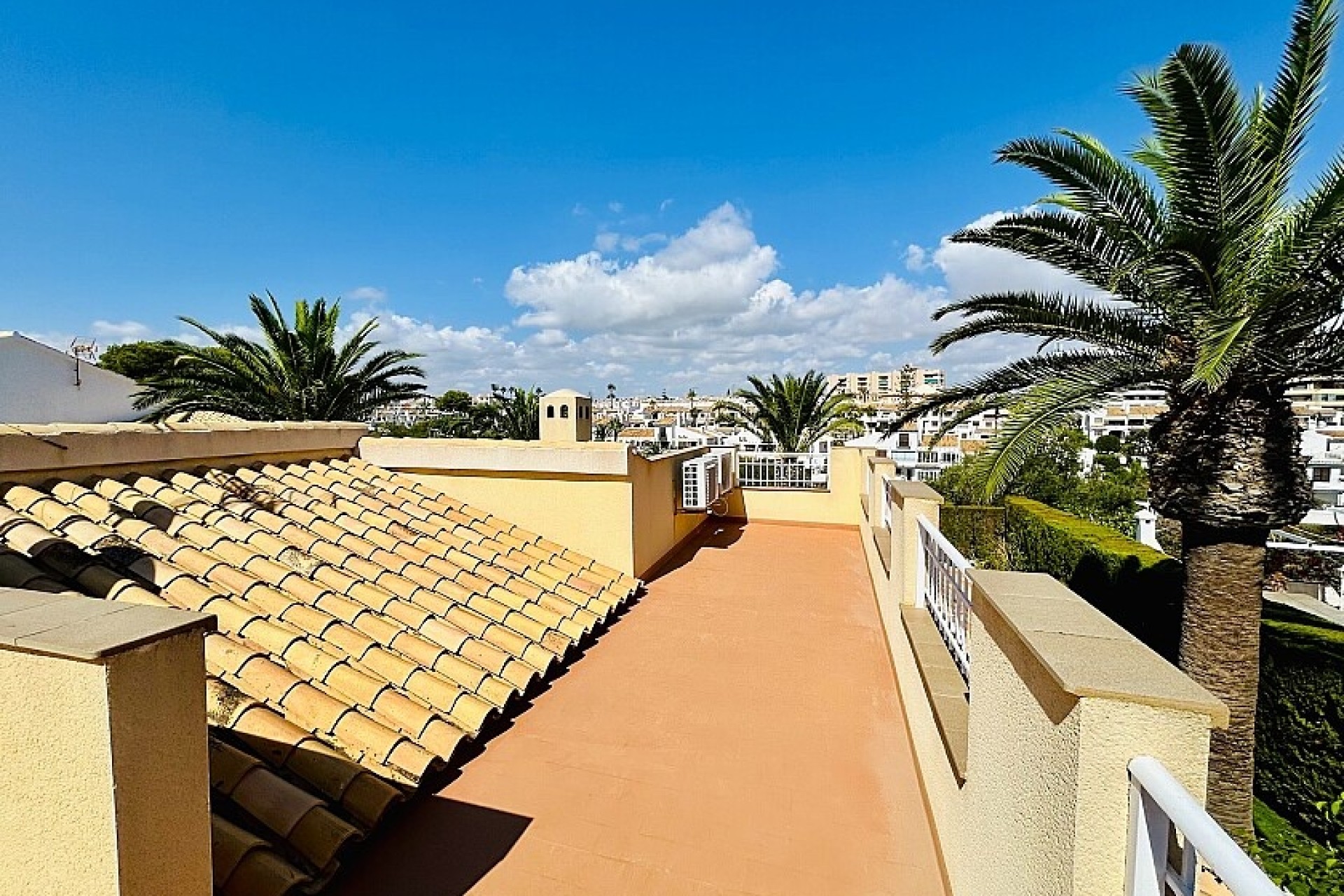Resale - Villa - Orihuela Costa - Cabo Roig