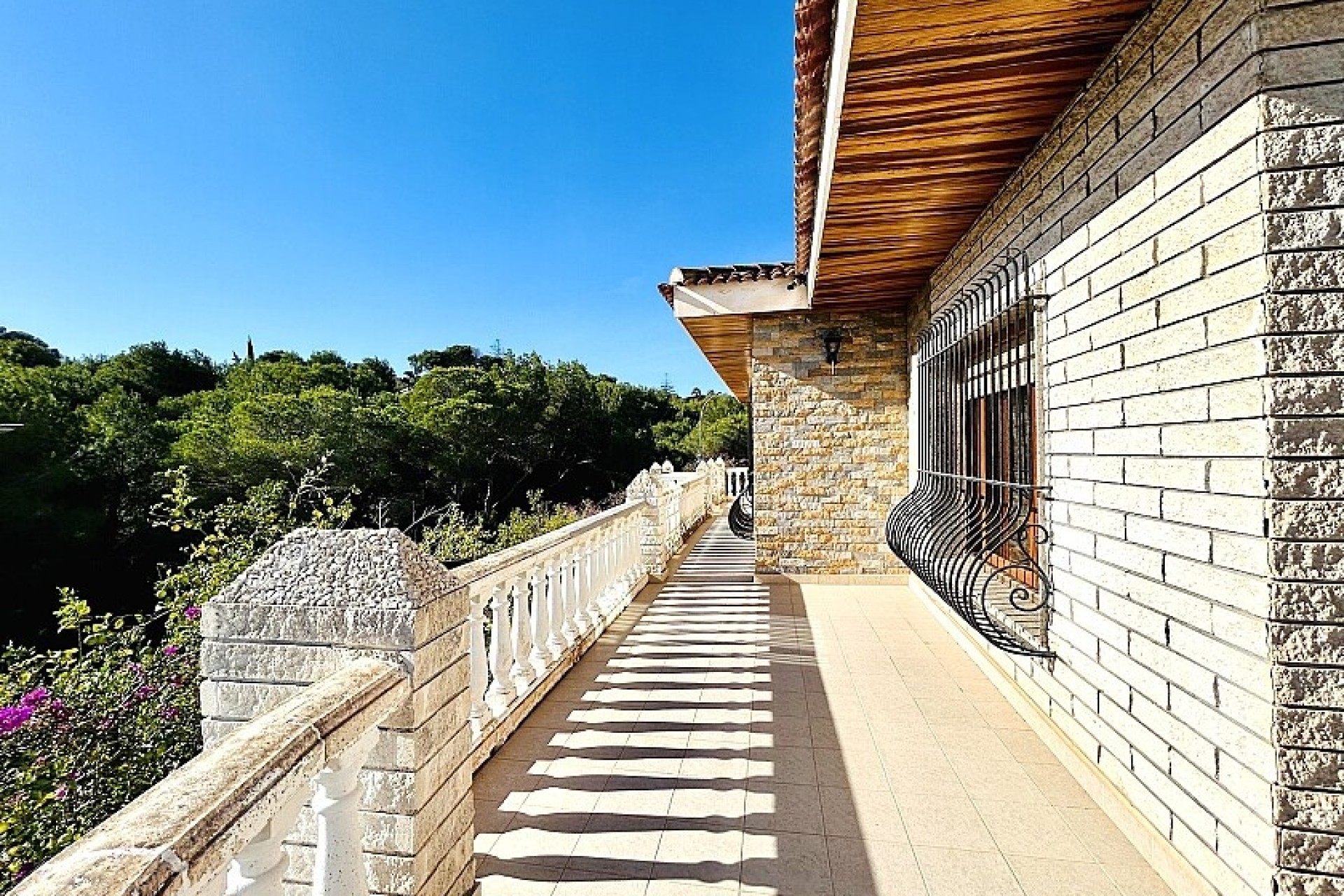 Resale - Villa - Orihuela Costa - Dehesa de campoamor