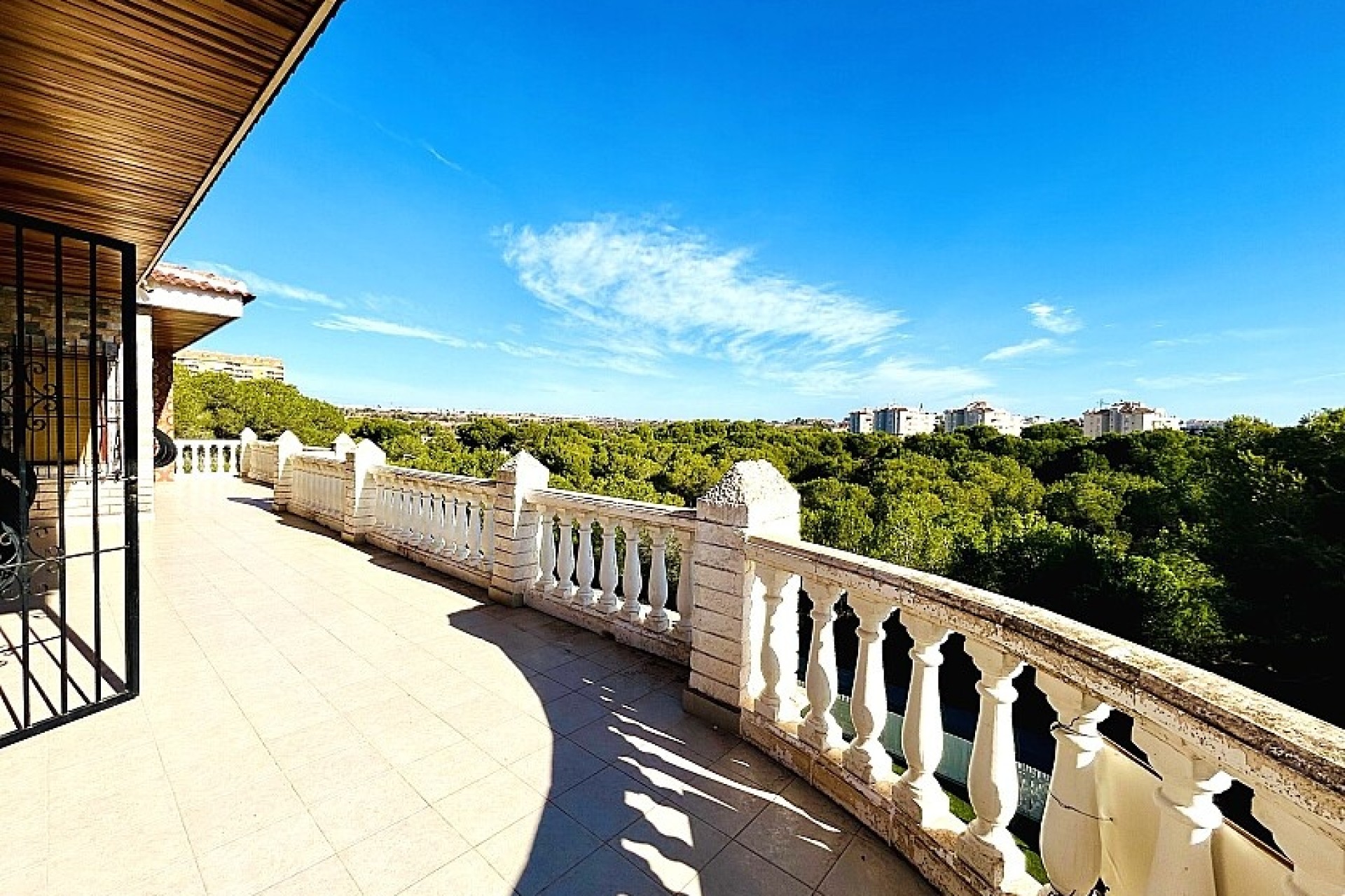 Resale - Villa - Orihuela Costa - Dehesa de campoamor