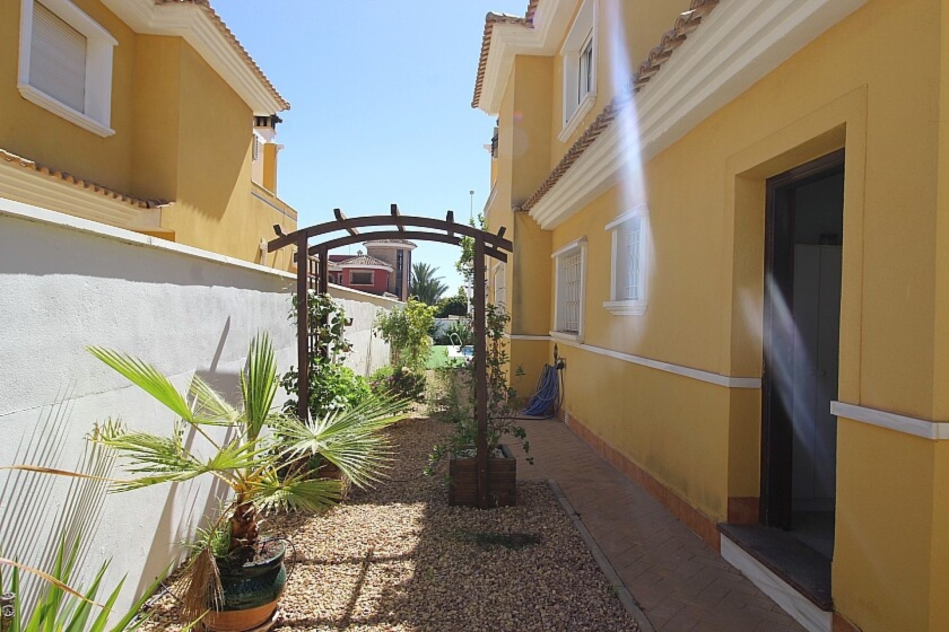Resale - Villa - Orihuela Costa - La Zenia