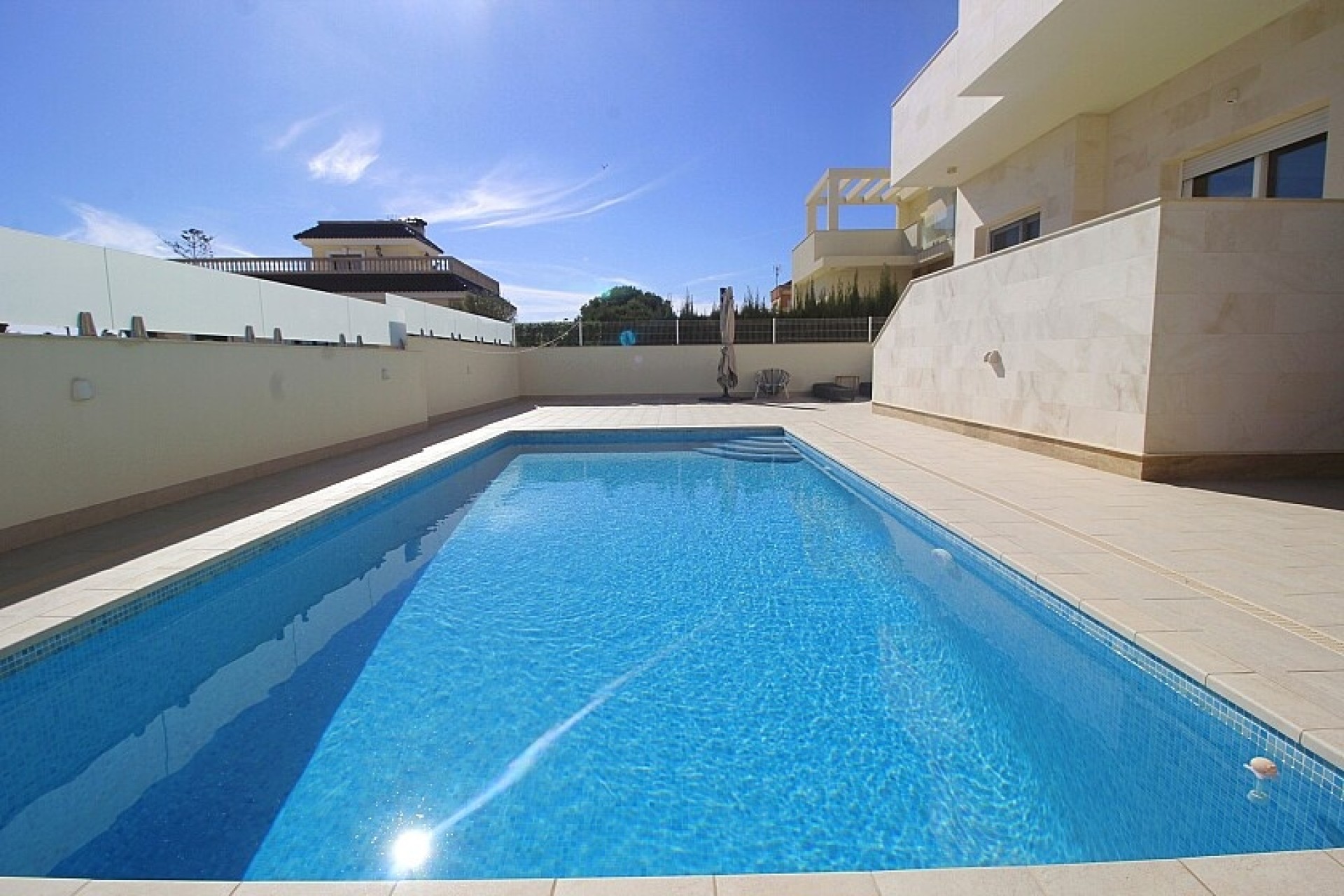 Resale - Villa - Orihuela Costa - La Zenia