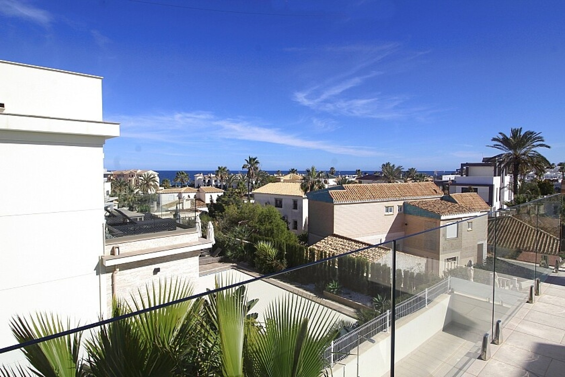 Resale - Villa - Orihuela Costa - La Zenia