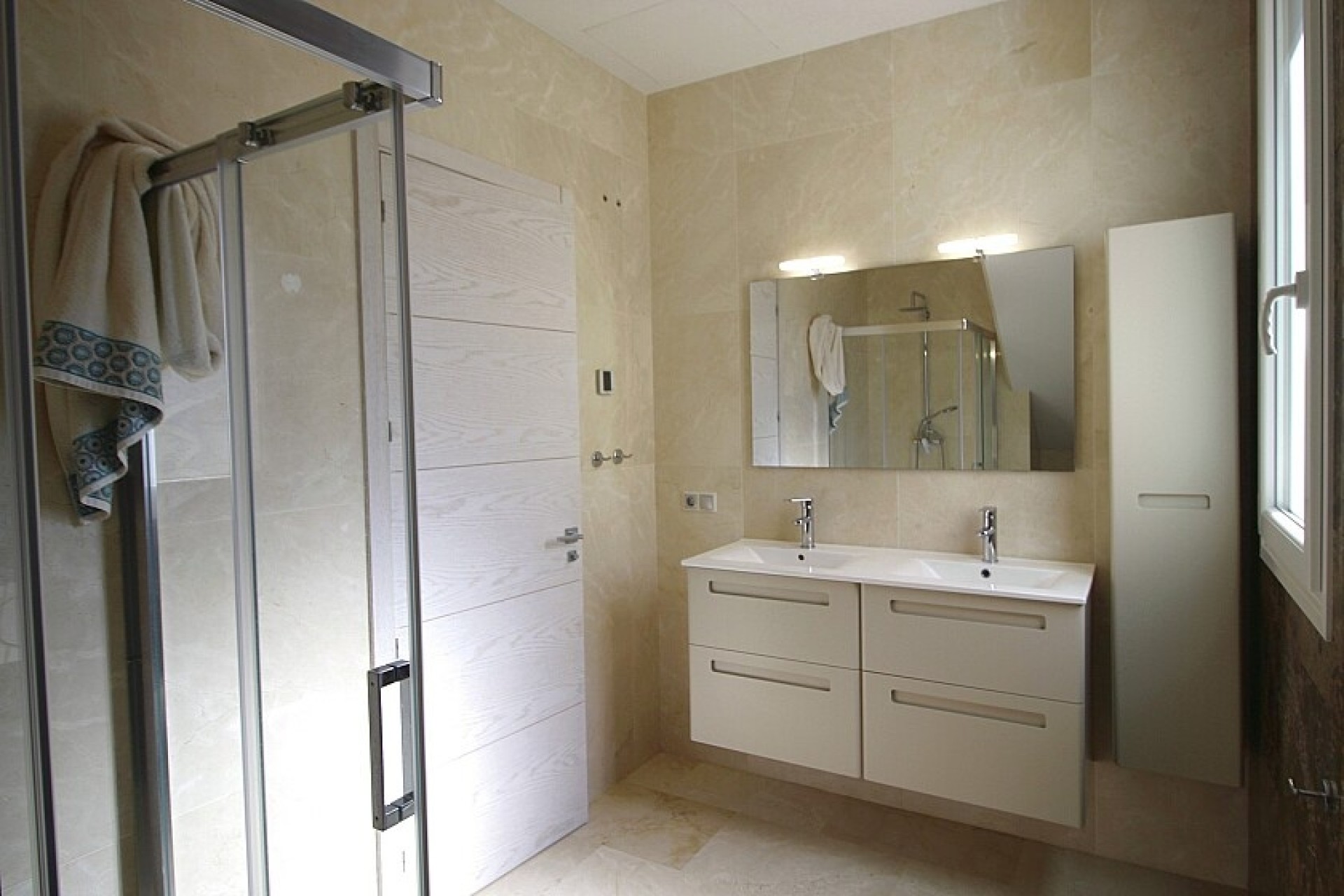 Resale - Villa - Orihuela Costa - La Zenia