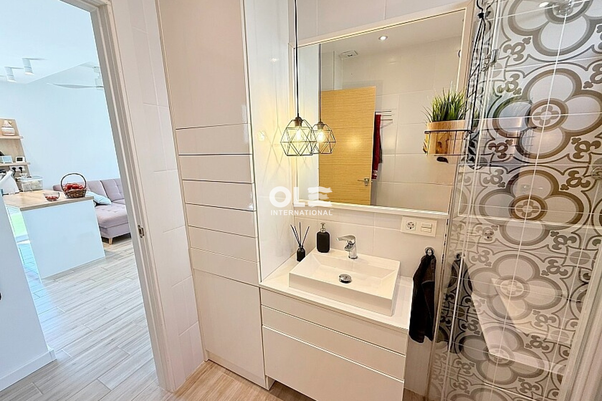 Resale - Villa - Orihuela Costa - La Zenia