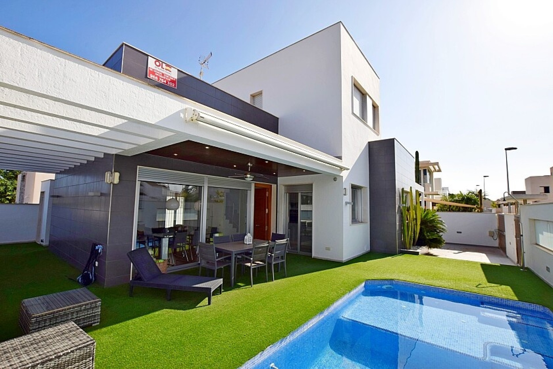 Resale - Villa - Orihuela Costa - Mil Palmeras