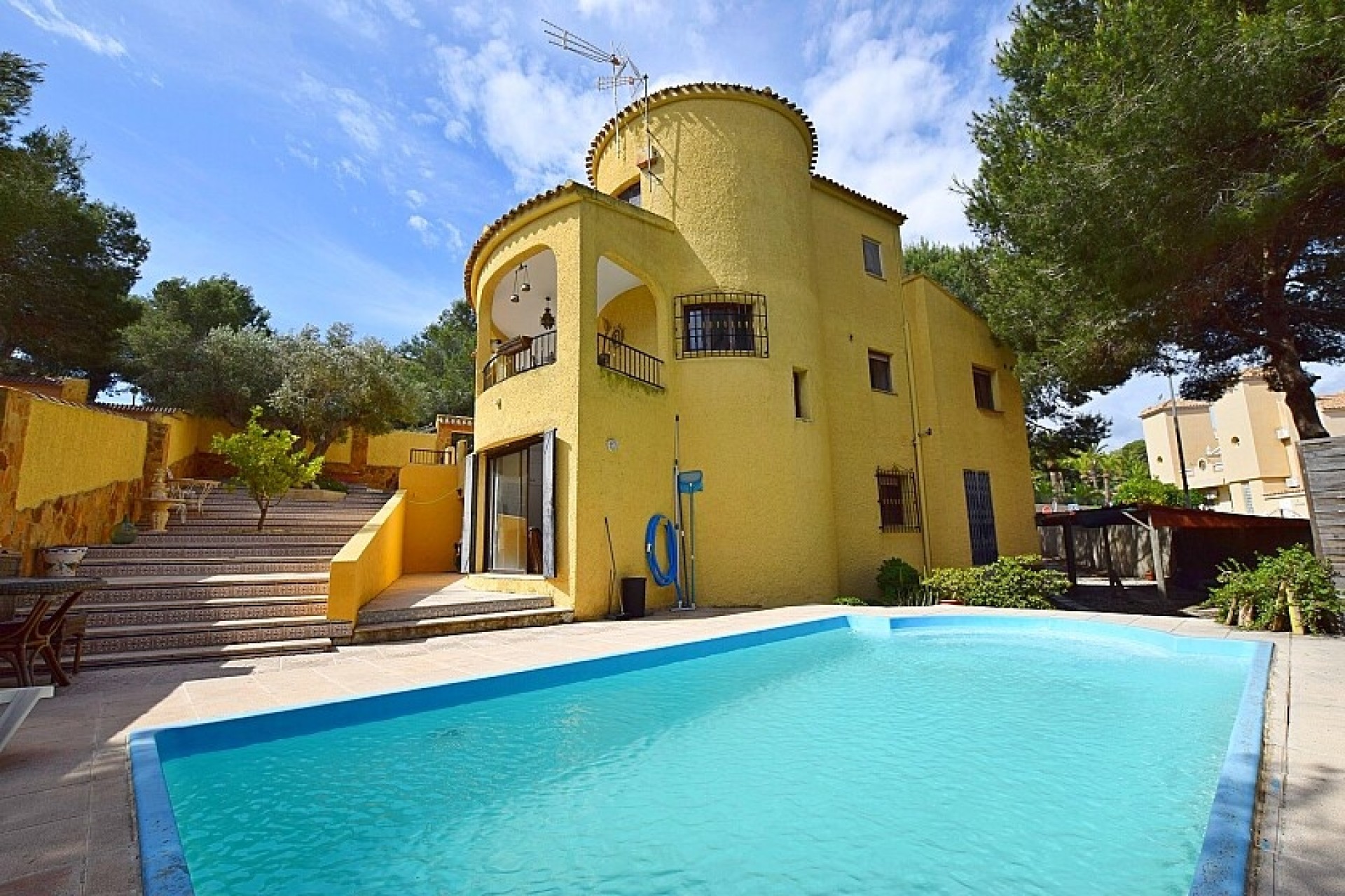 Resale - Villa - Orihuela Costa - Villamartin area