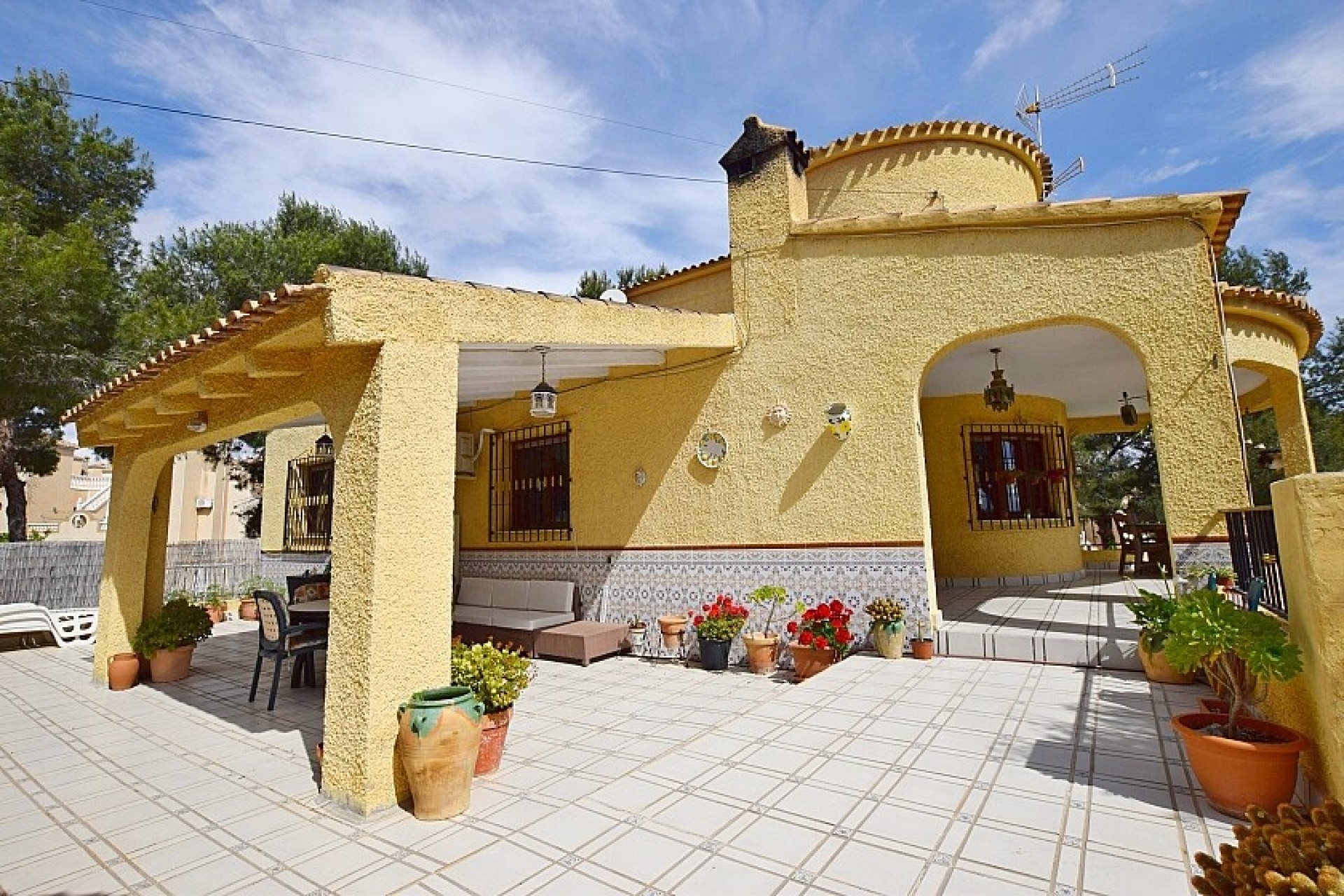 Resale - Villa - Orihuela Costa - Villamartin area