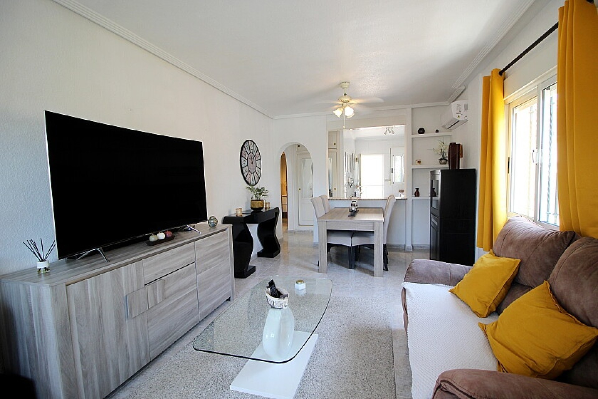 Resale - Villa - Orihuela Costa - Villamartin area