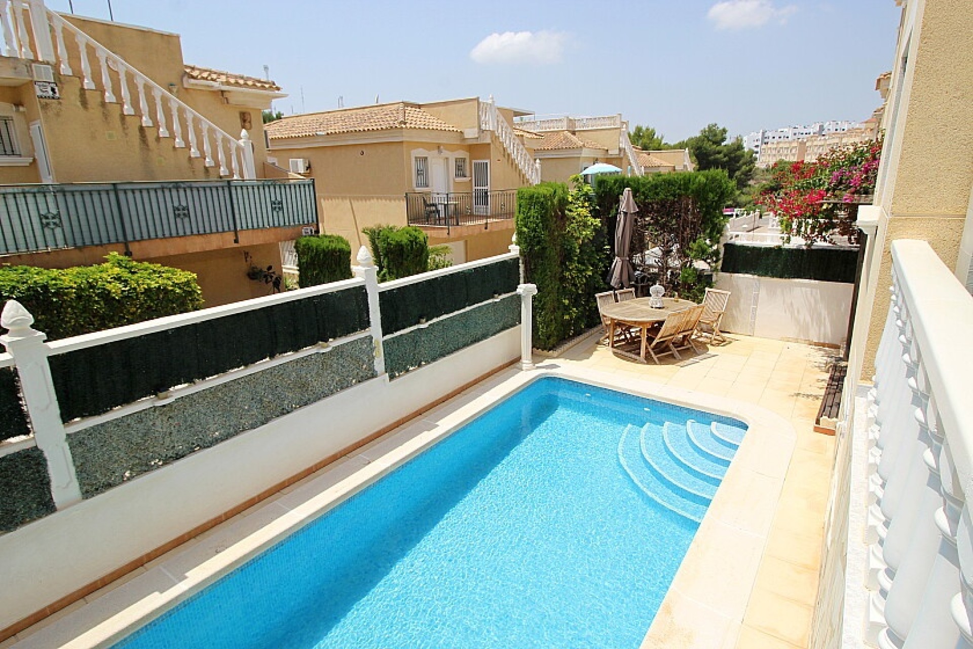 Resale - Villa - Orihuela Costa - Villamartin area
