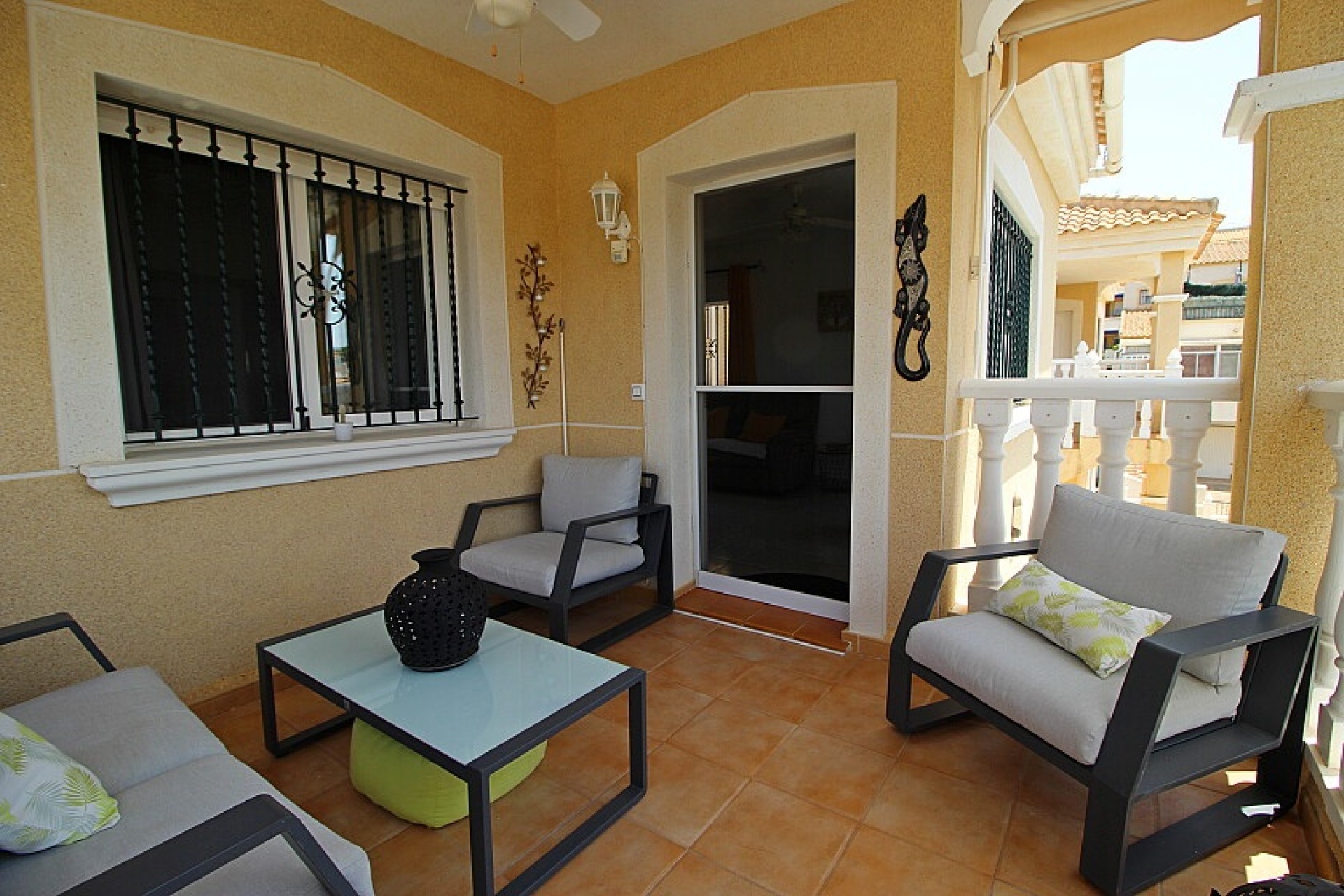 Resale - Villa - Orihuela Costa - Villamartin area