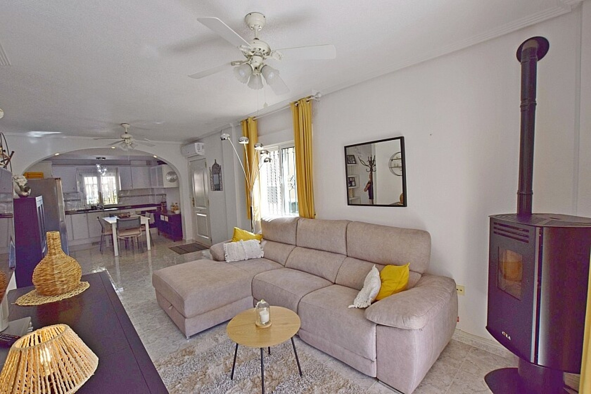 Resale - Villa - Orihuela Costa - Villamartin area