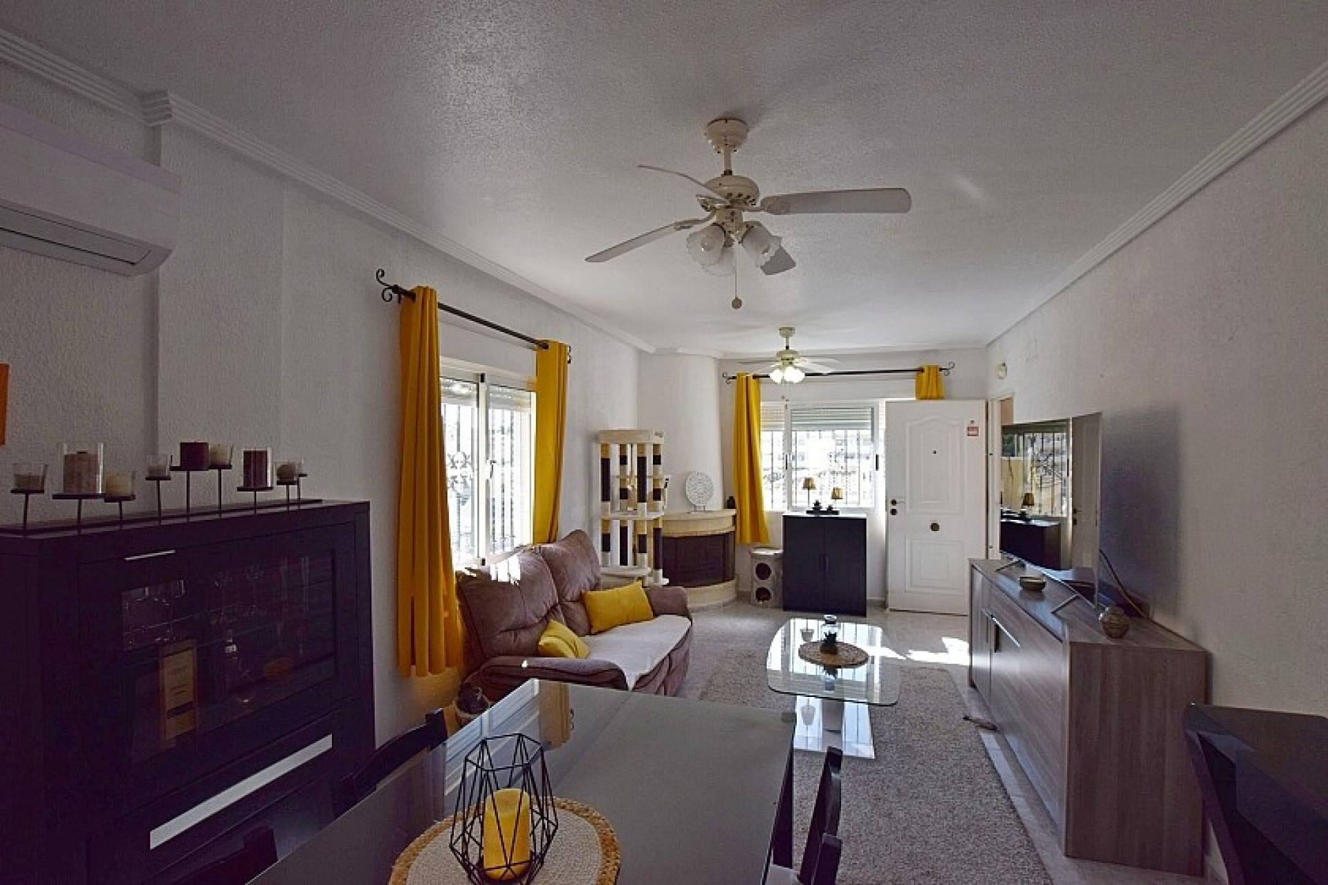 Resale - Villa - Orihuela Costa - Villamartin area