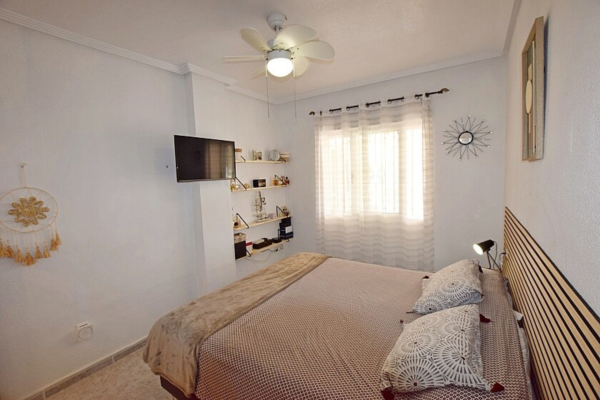 Resale - Villa - Orihuela Costa - Villamartin area