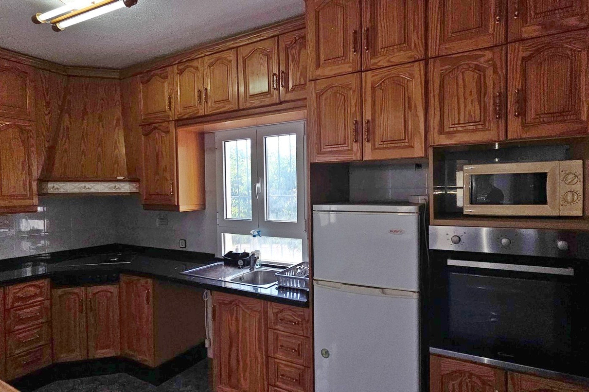 Resale - Villa - Orihuela Costa - Villamartin area