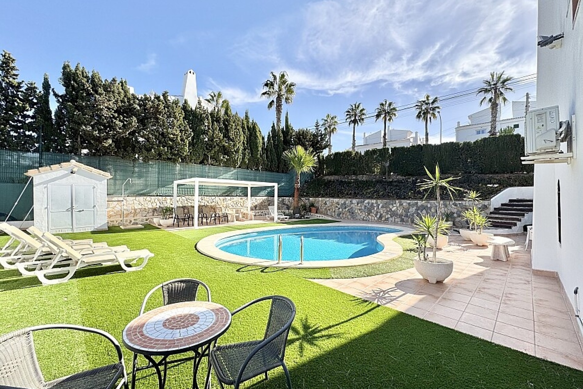 Resale - Villa - Orihuela Costa - Villamartín