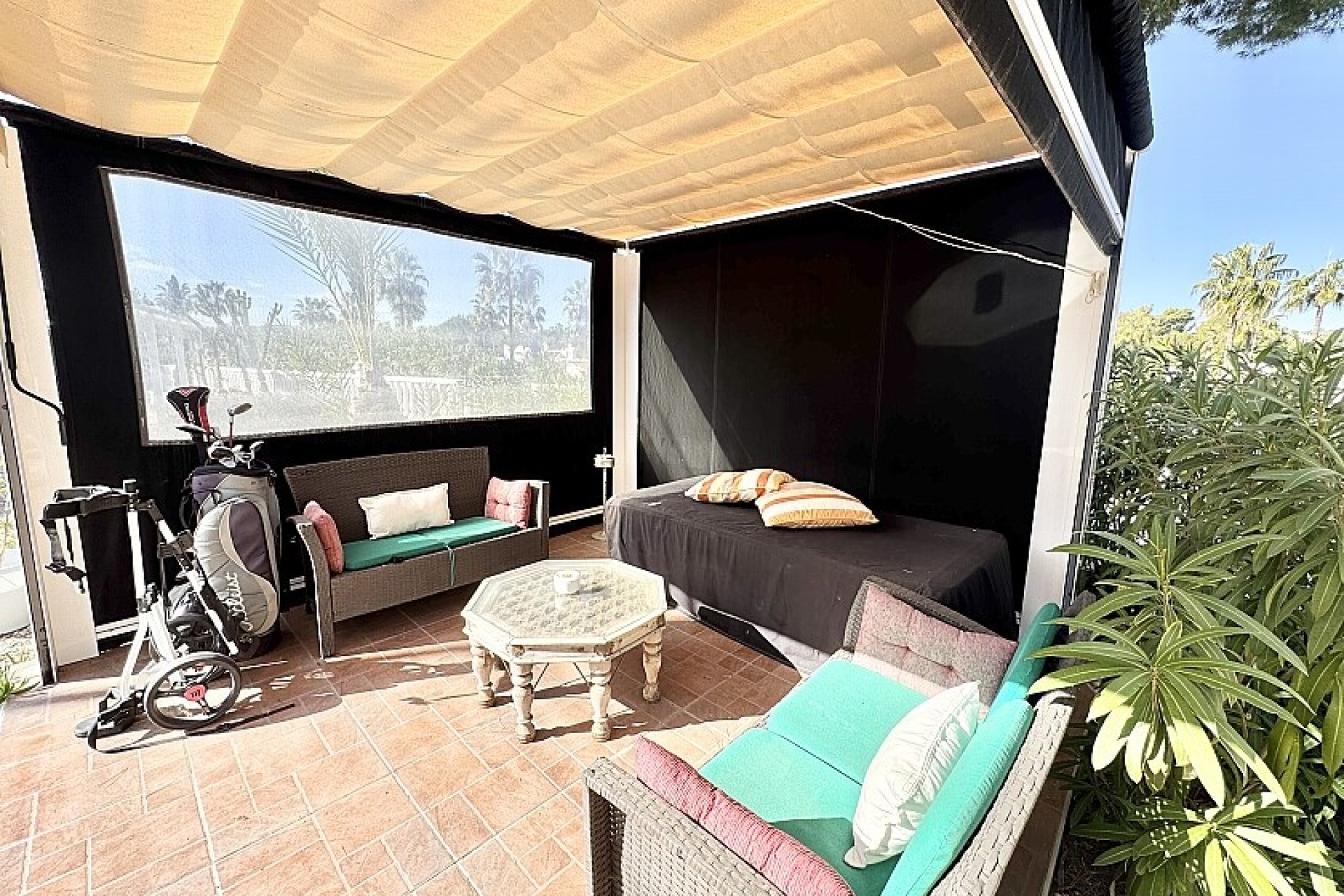 Resale - Villa - Orihuela Costa - Villamartín