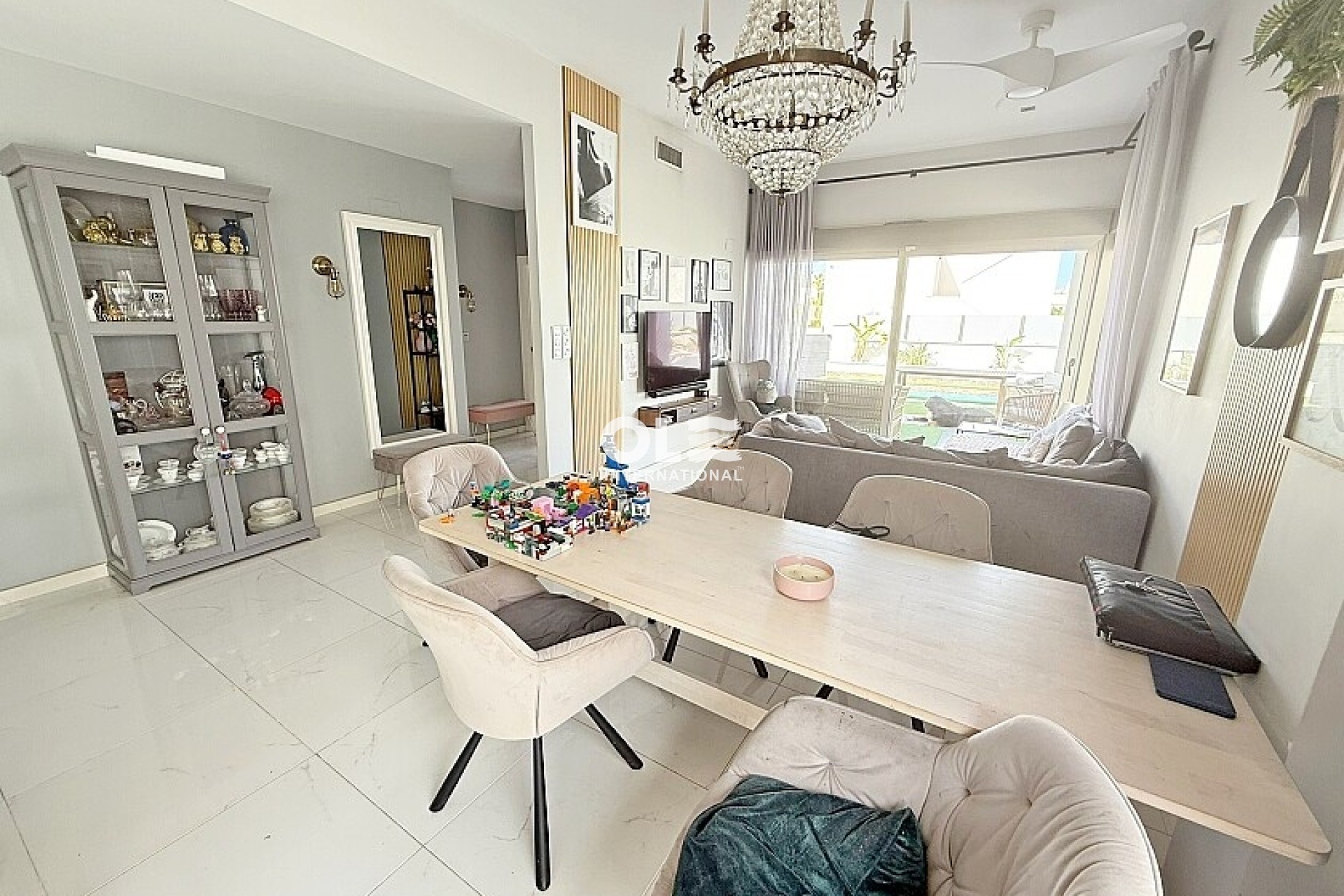 Resale - Villa - Orihuela Costa - Villamartín