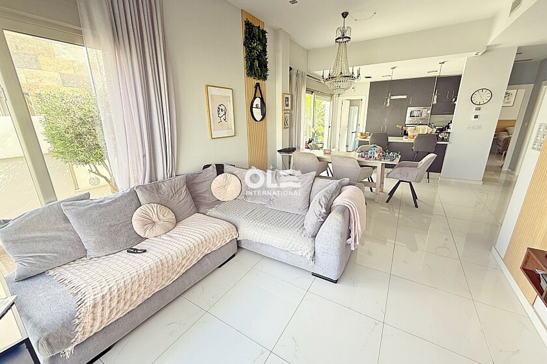 Resale - Villa - Orihuela Costa - Villamartín