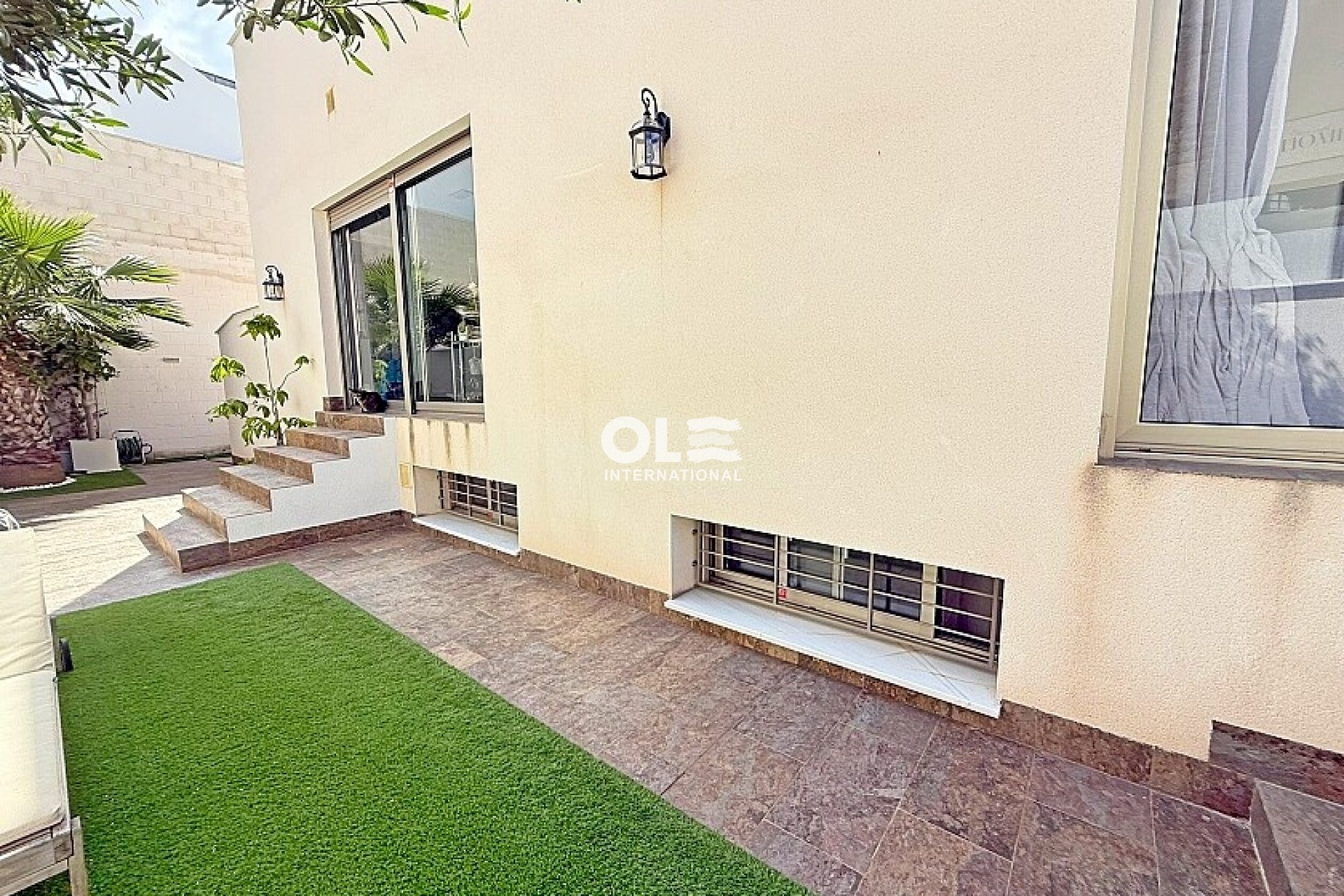 Resale - Villa - Orihuela Costa - Villamartín