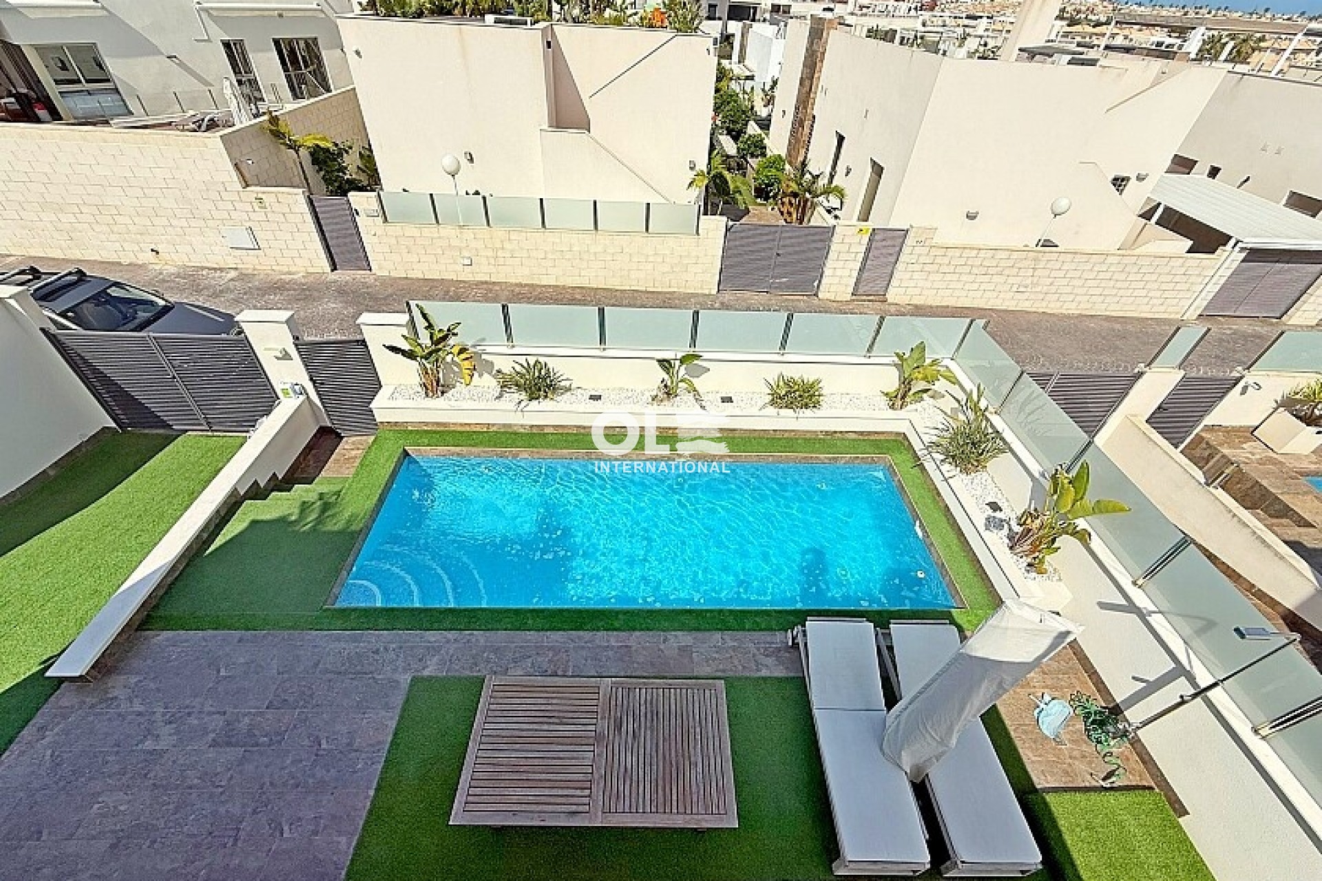 Resale - Villa - Orihuela Costa - Villamartín