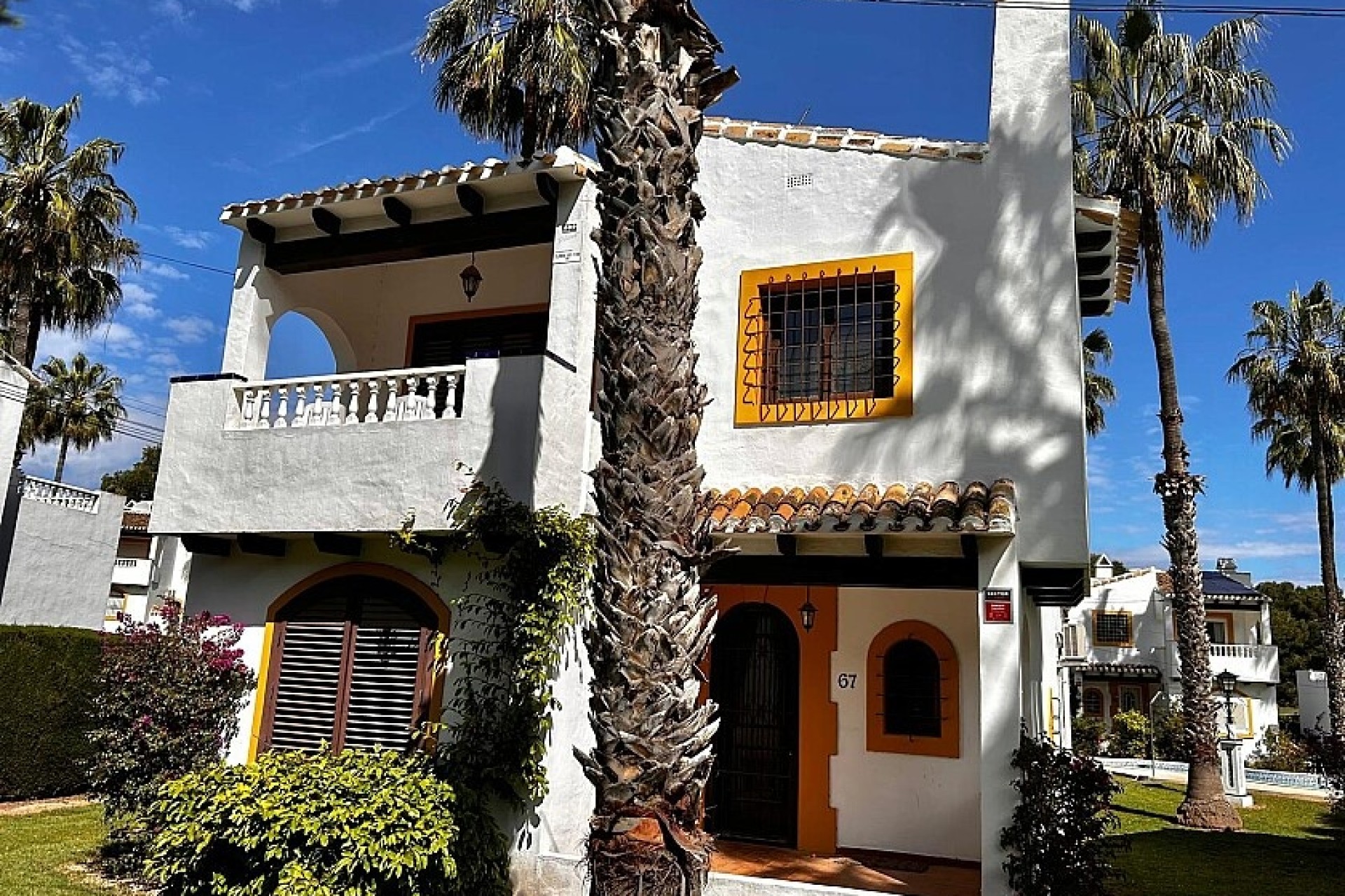 Resale - Villa - Orihuela Costa - Villamartín