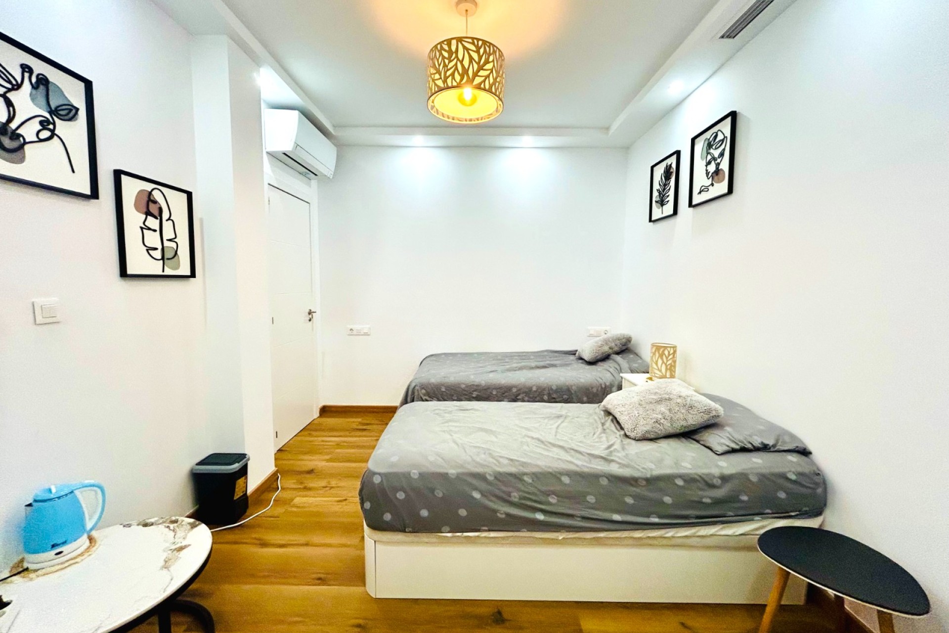 Resale - Villa - Orihuela Costa - Villamartín