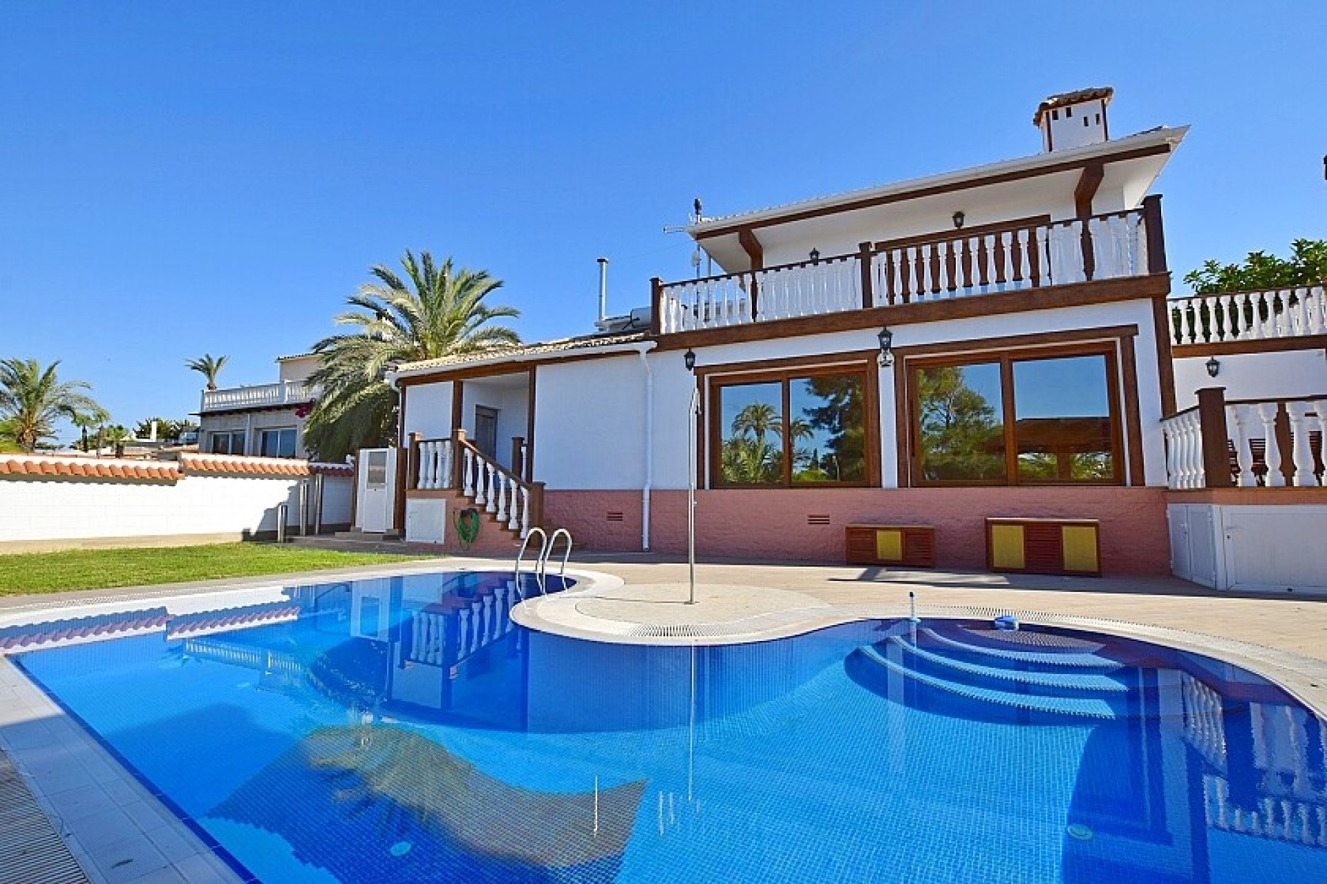 Resale - Villa - Orihuela Costa