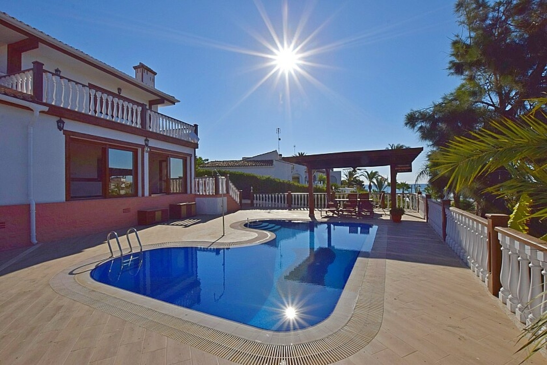 Resale - Villa - Orihuela Costa