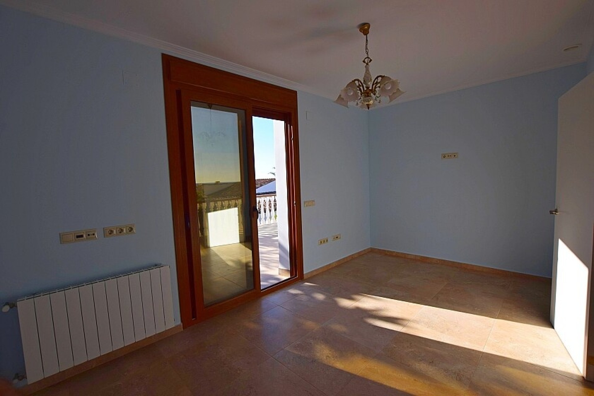 Resale - Villa - Orihuela Costa