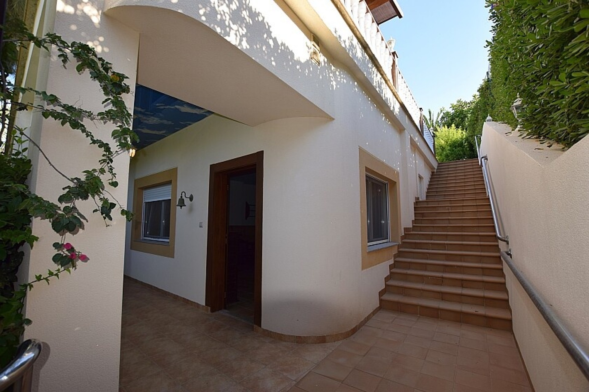 Resale - Villa - Orihuela Costa