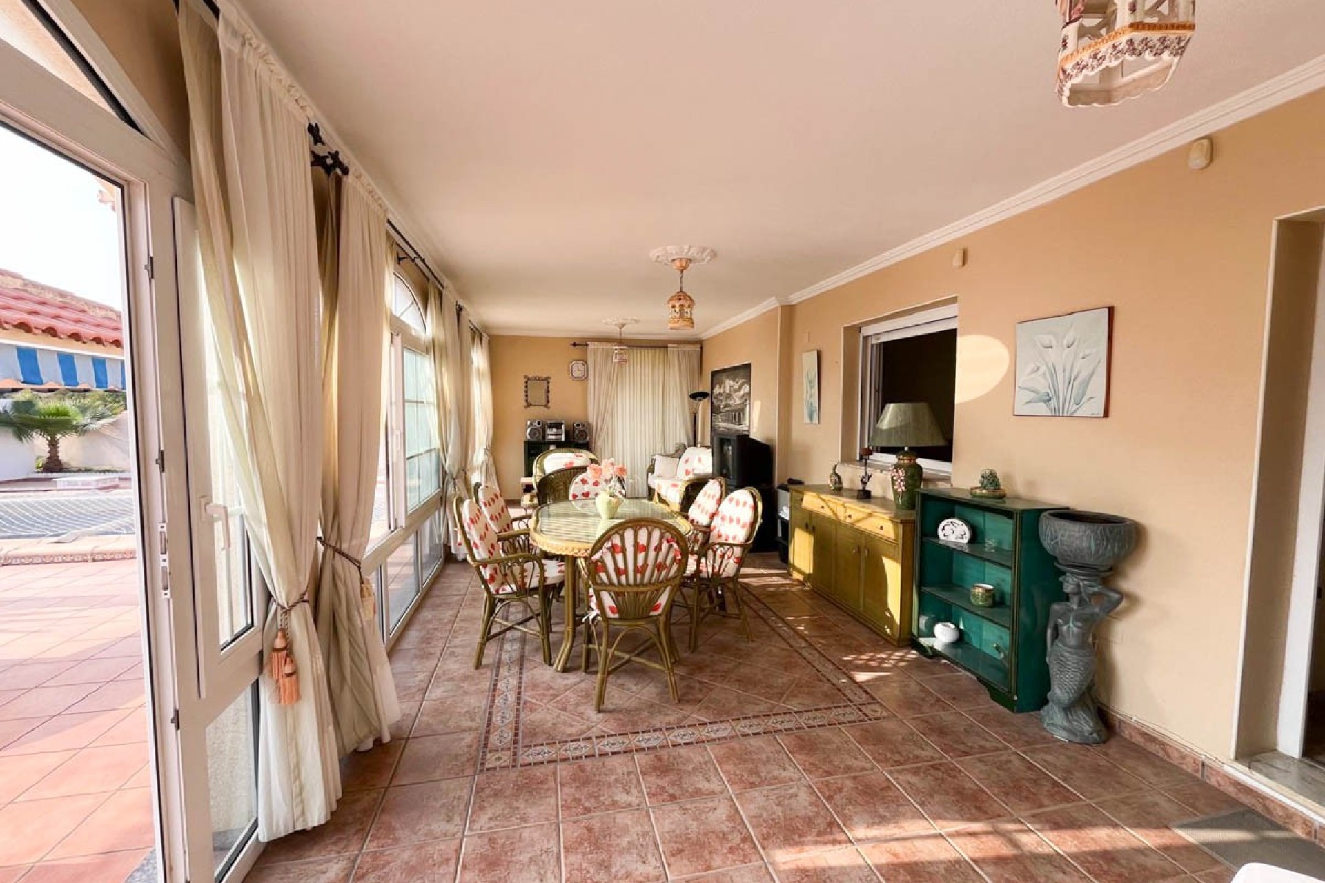 Resale - Villa - Torrevieja - El Chaparral