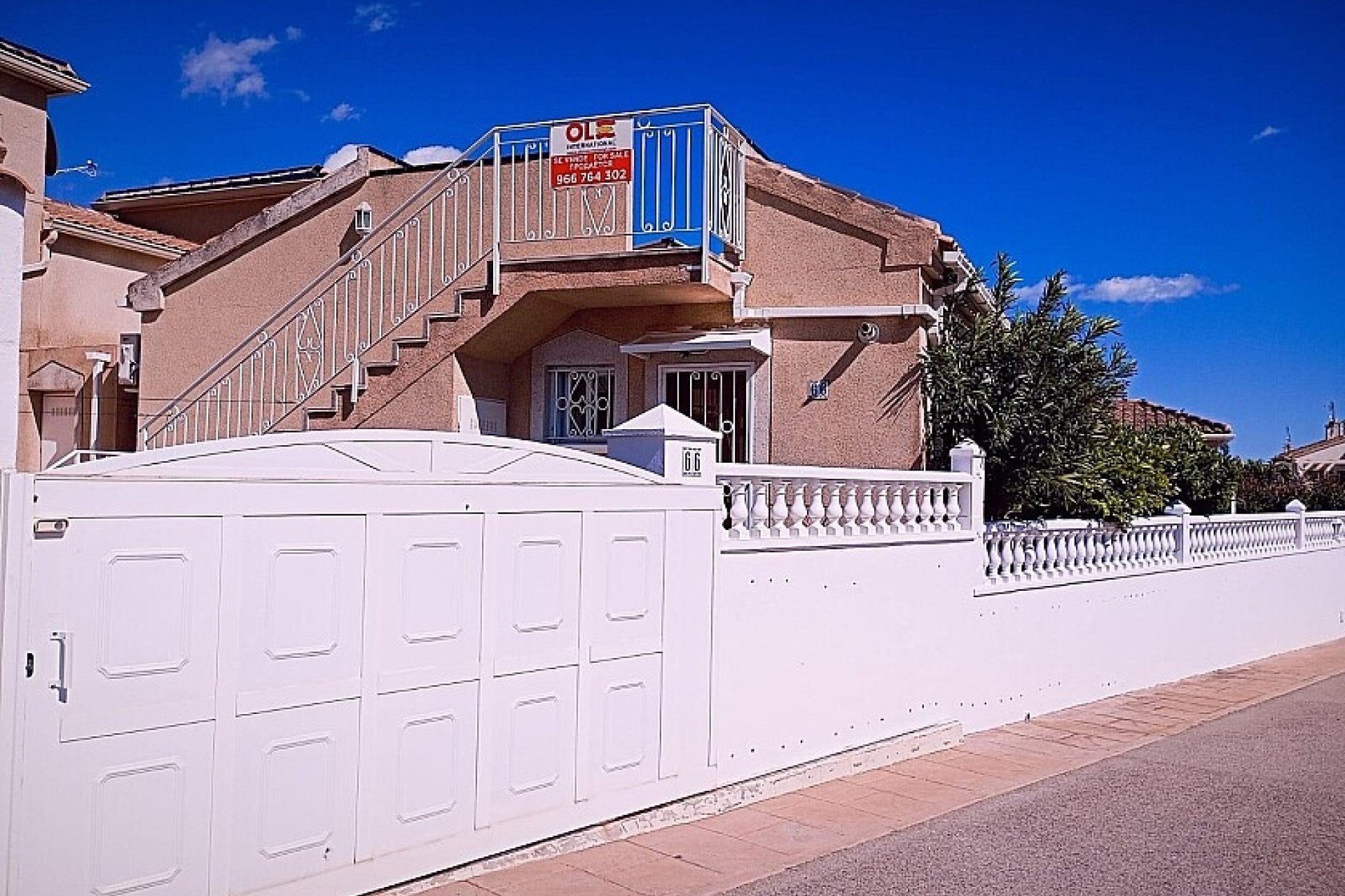Resale - Villa - Torrevieja - Los Altos