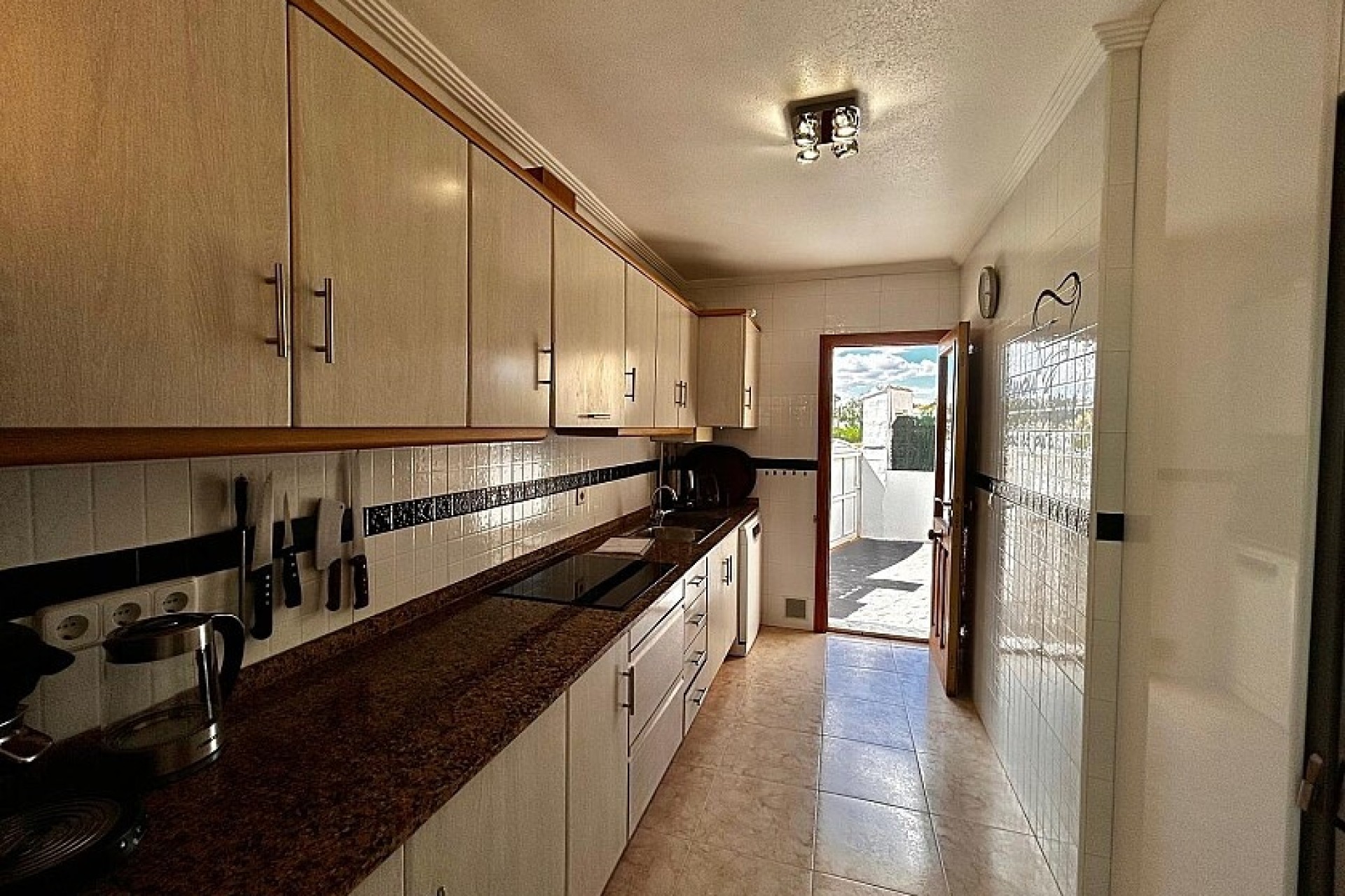 Resale - Villa - Torrevieja - Los Altos